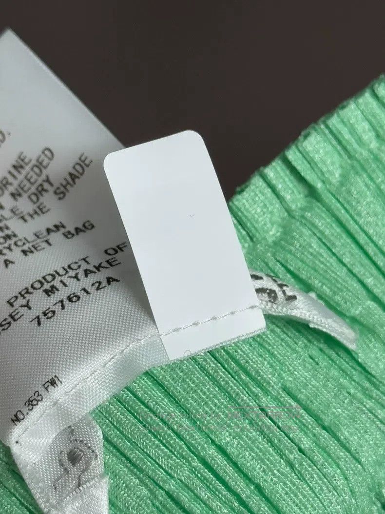 Issey Miyake Issey Miyake size:3 Green Midi Skirt Size 22" - 4 Thumbnail