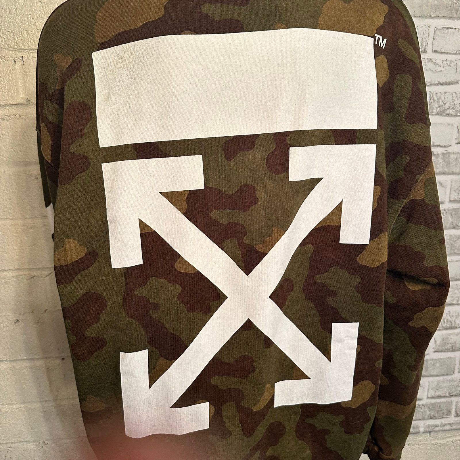 Off-White Diagonal Camouflage Long Sleeve size L Pullover Sweatshirt Size US L / EU 52-54 / 3 - 6 Thumbnail