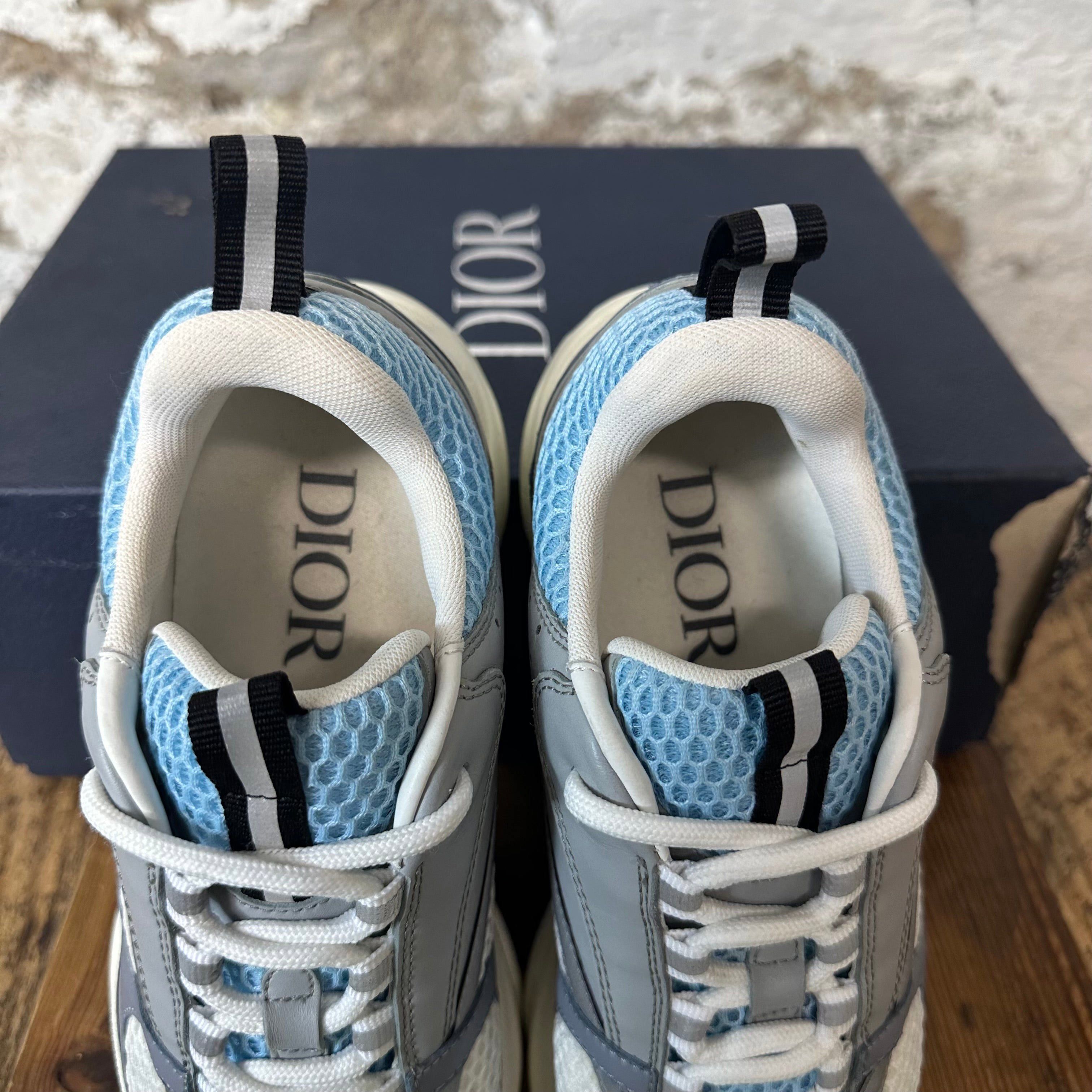 Dior Dior B22 Grey White Blue Sneaker Sz 6 (38) Size US 6 / EU 39 - 4 Thumbnail