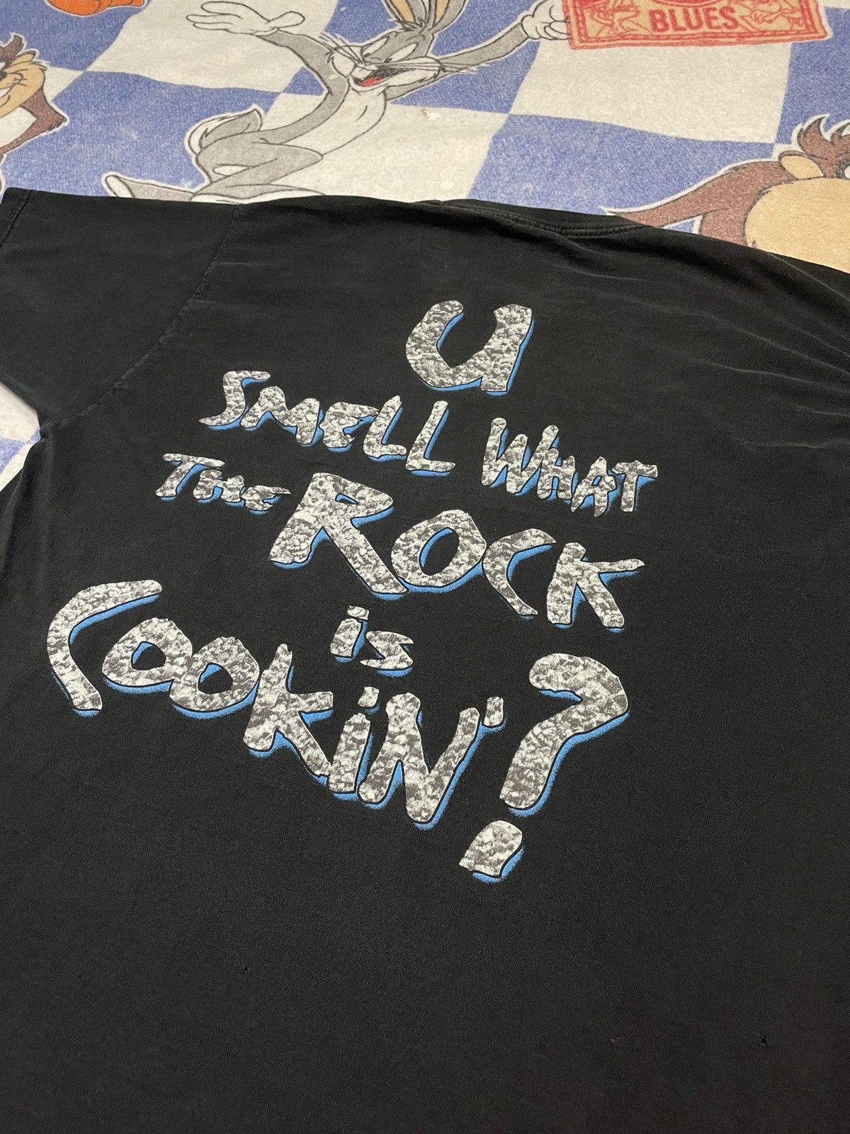 Vintage Vintage the rock WWE tee Size US XL / EU 56 / 4 - 4 Thumbnail