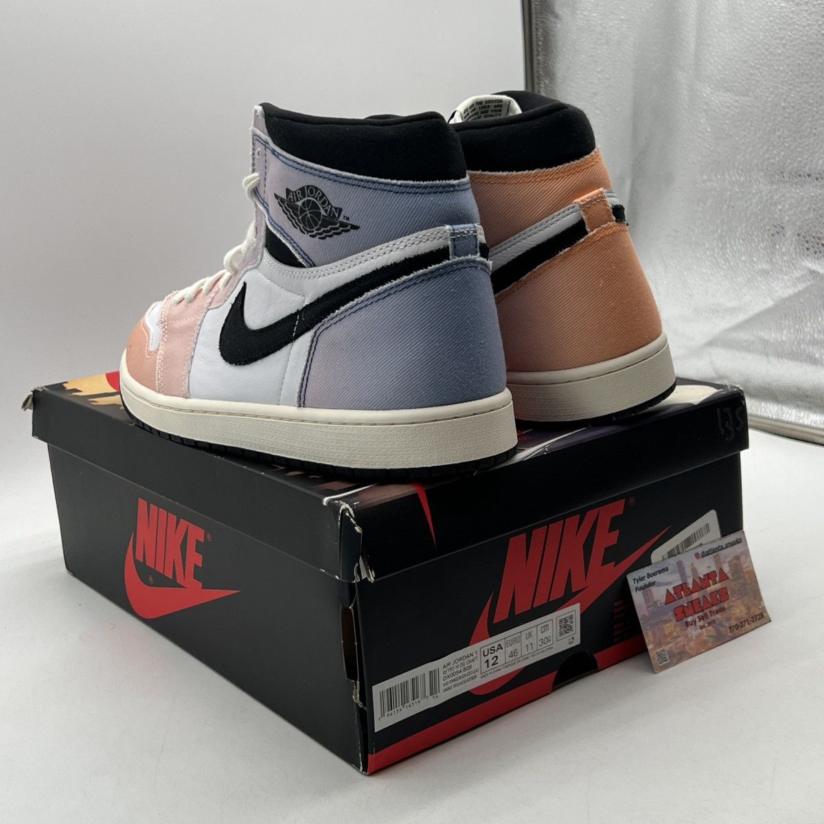 Jordan Brand Air Jordan 1 high skyline Size US 12 / EU 45 - 4 Thumbnail