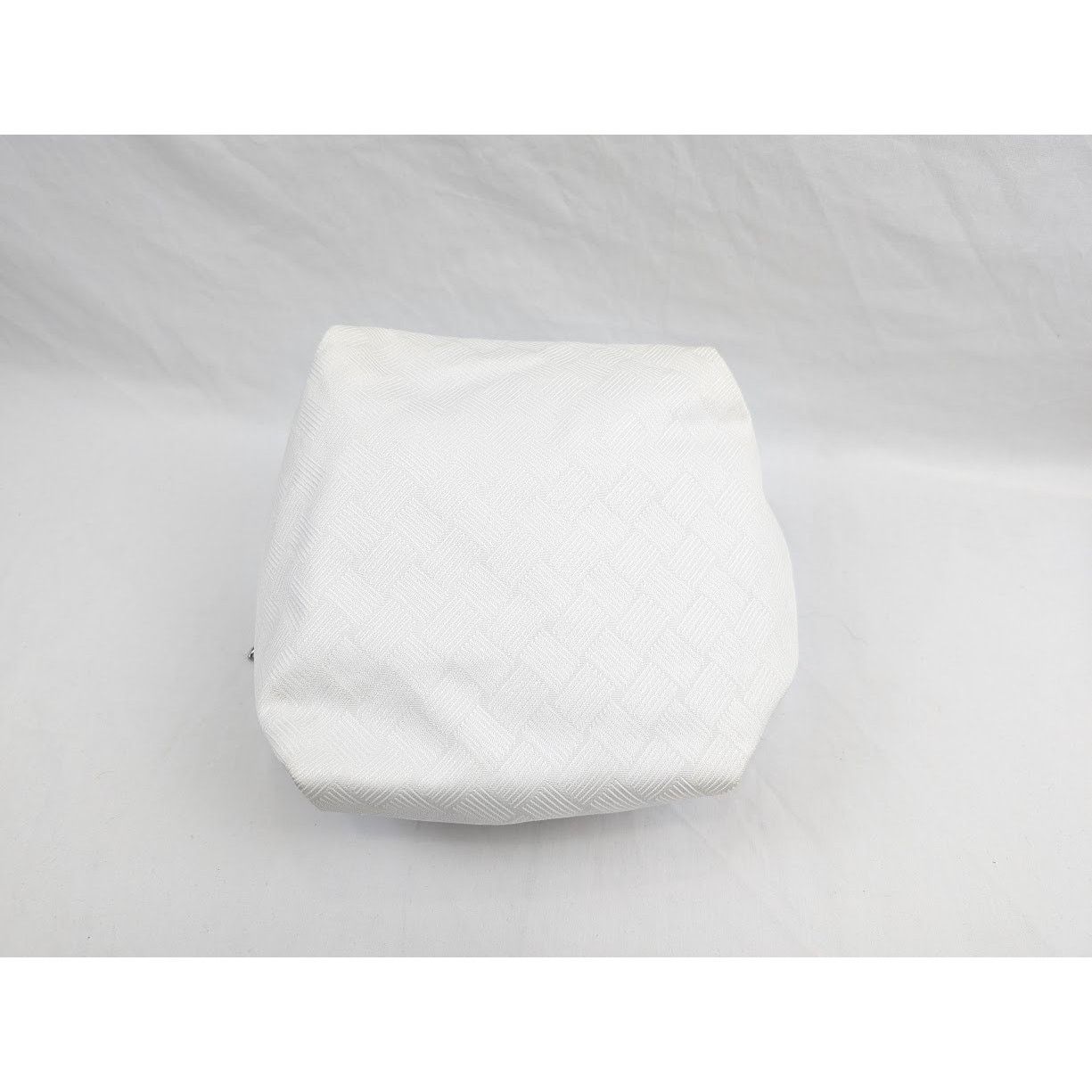 Bottega Veneta o1rshd1 Size: OS / Jacquard Pouch in White/Silver Size ONE SIZE - 7 Thumbnail