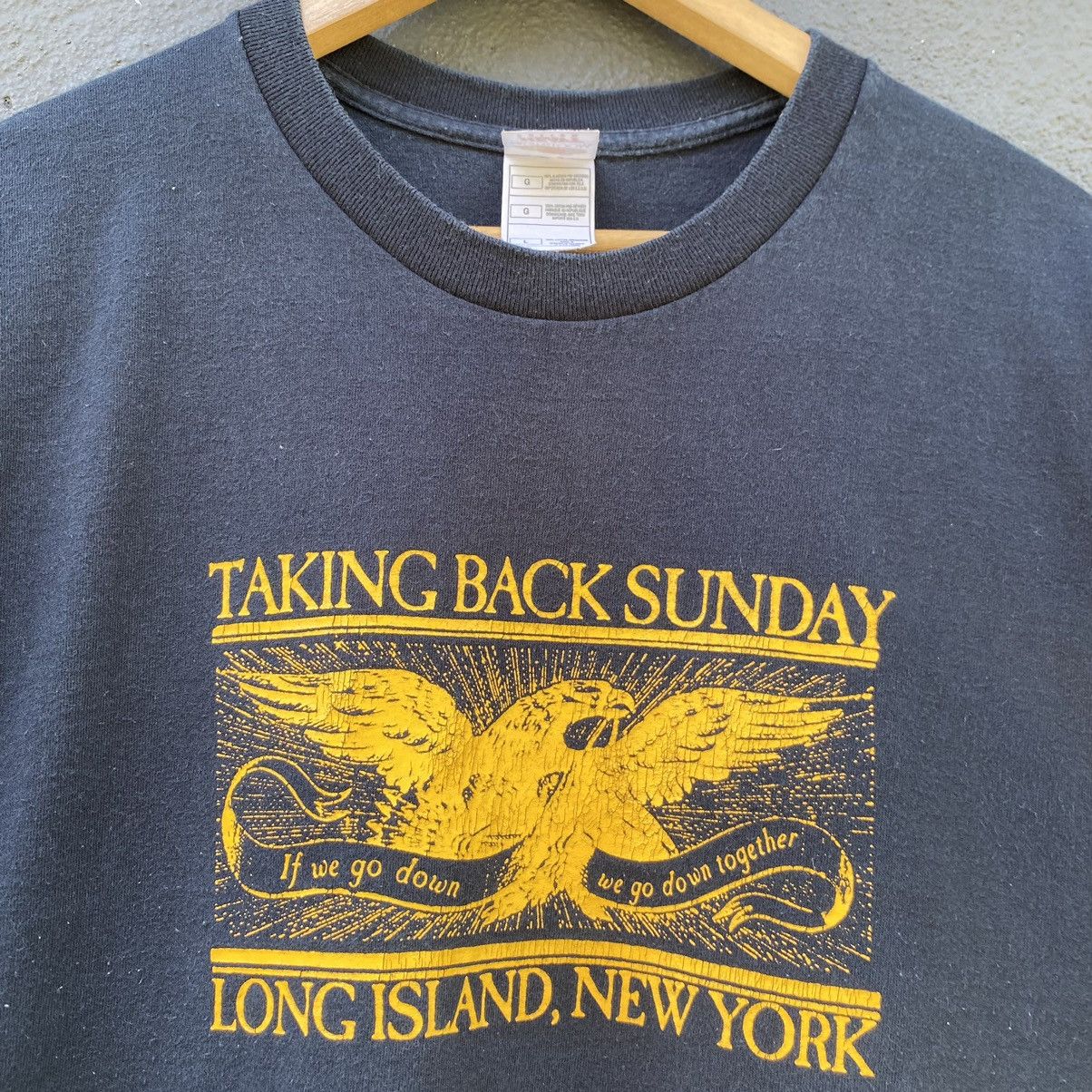 Band Tees Thrashed Faded Vintage Y2K Taking Back Sunday ERD GRUNGE TEE Size US L / EU 52-54 / 3 - 3 Thumbnail
