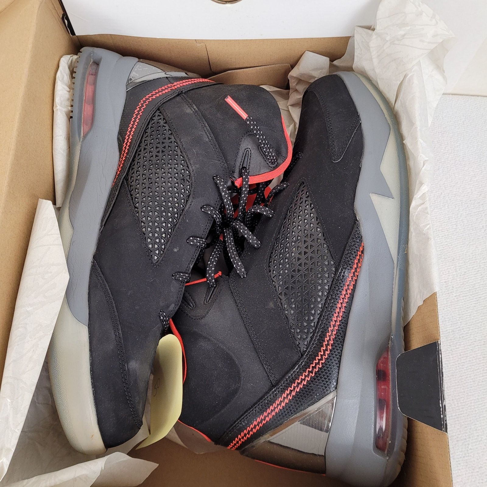 Jordan Brand Air Jordan Flight Remix black and cool grey Size 12 sneakers Size US 12 / EU 45 - 7 Thumbnail