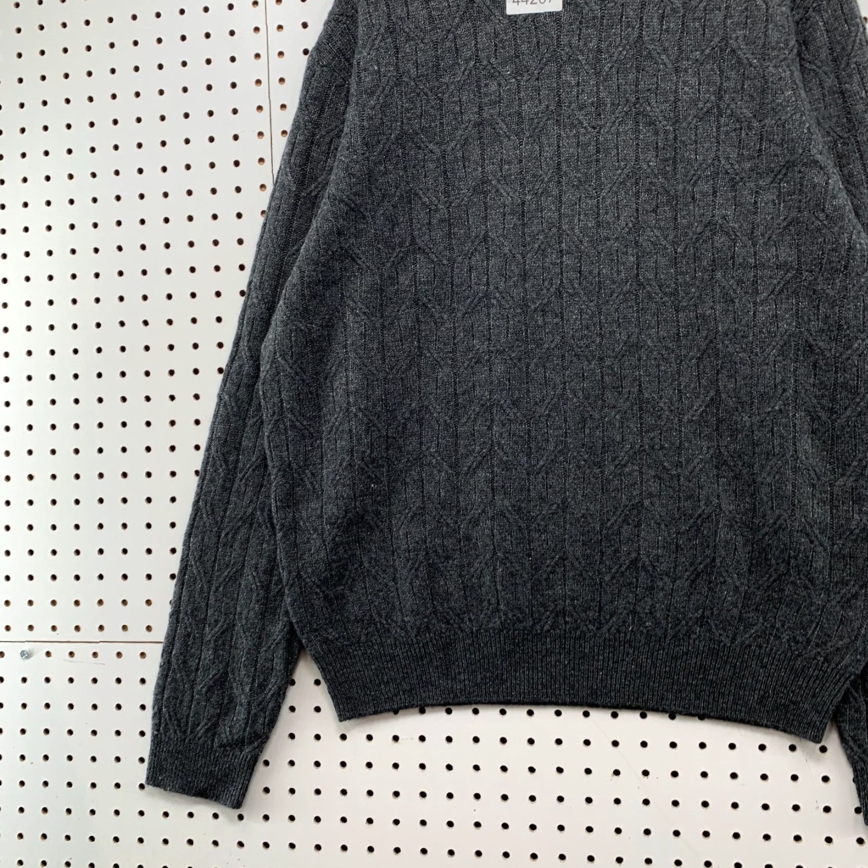 Jos. A. Bank Jos. A. Bank Reserve Wool Crewneck Pullover Sweater Mens XL Gray Cableknit Size US XL / EU 56 / 4 - 3 Thumbnail