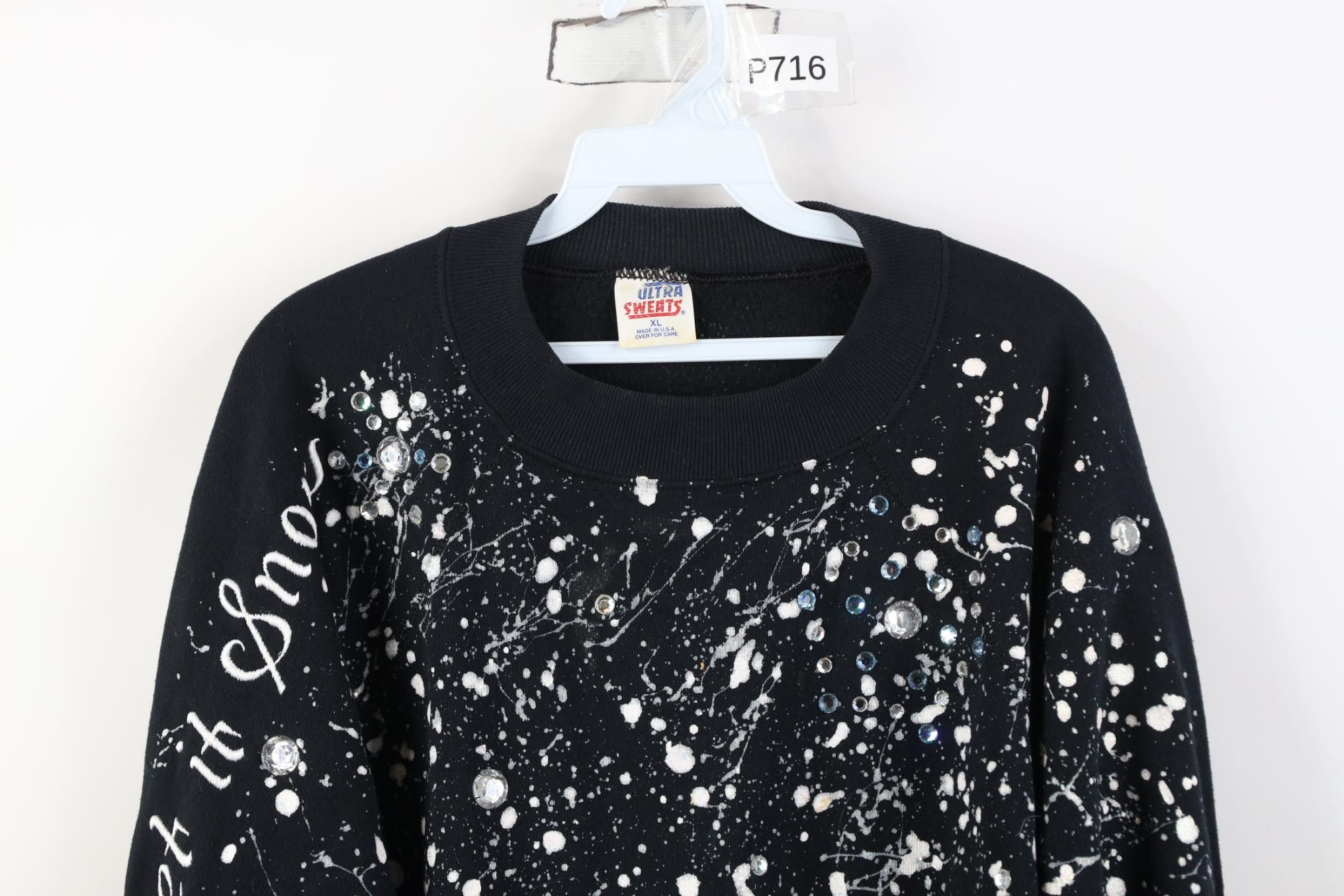 Vintage Vintage 90s Rhinestoned Snow Glitter Glue Sweatshirt USA Size XL / US 12-14 / IT 48-50 - 2 Thumbnail