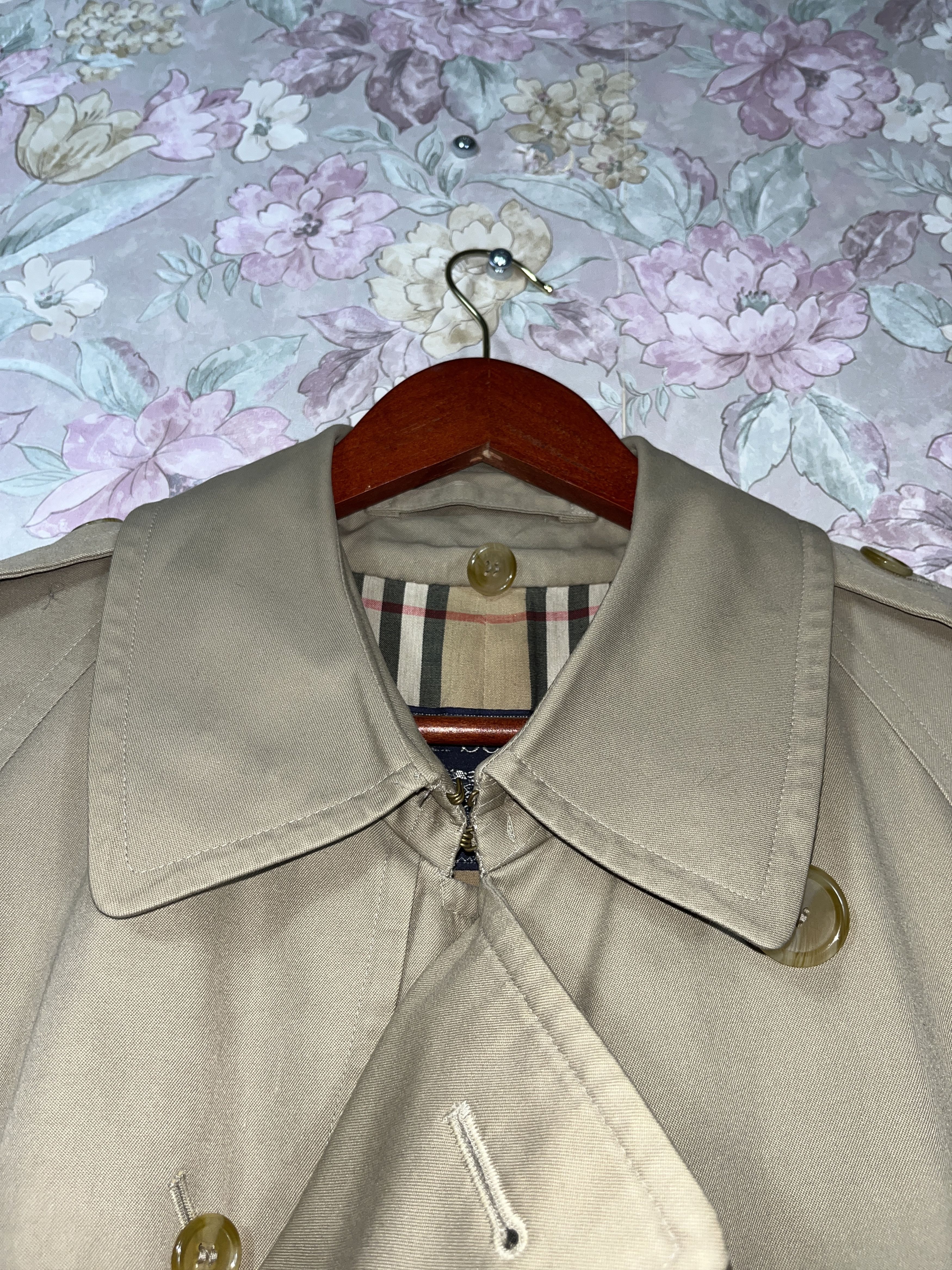 Burberry Burberry's Coat Trench Nova Check Vintage 90s Beige Size L Size US L / EU 52-54 / 3 - 13 Thumbnail