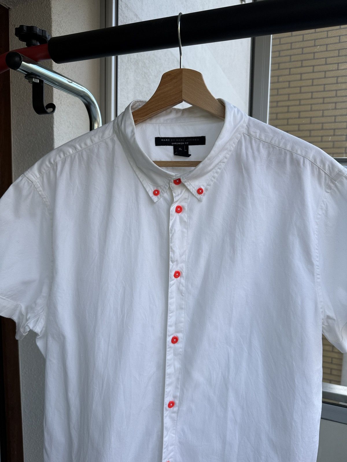 Marc by Marc Jacobs Marc by Marc Jacobs Mens Sleeve Shrunken Fit Button Down Size US XL / EU 56 / 4 - 2 Thumbnail