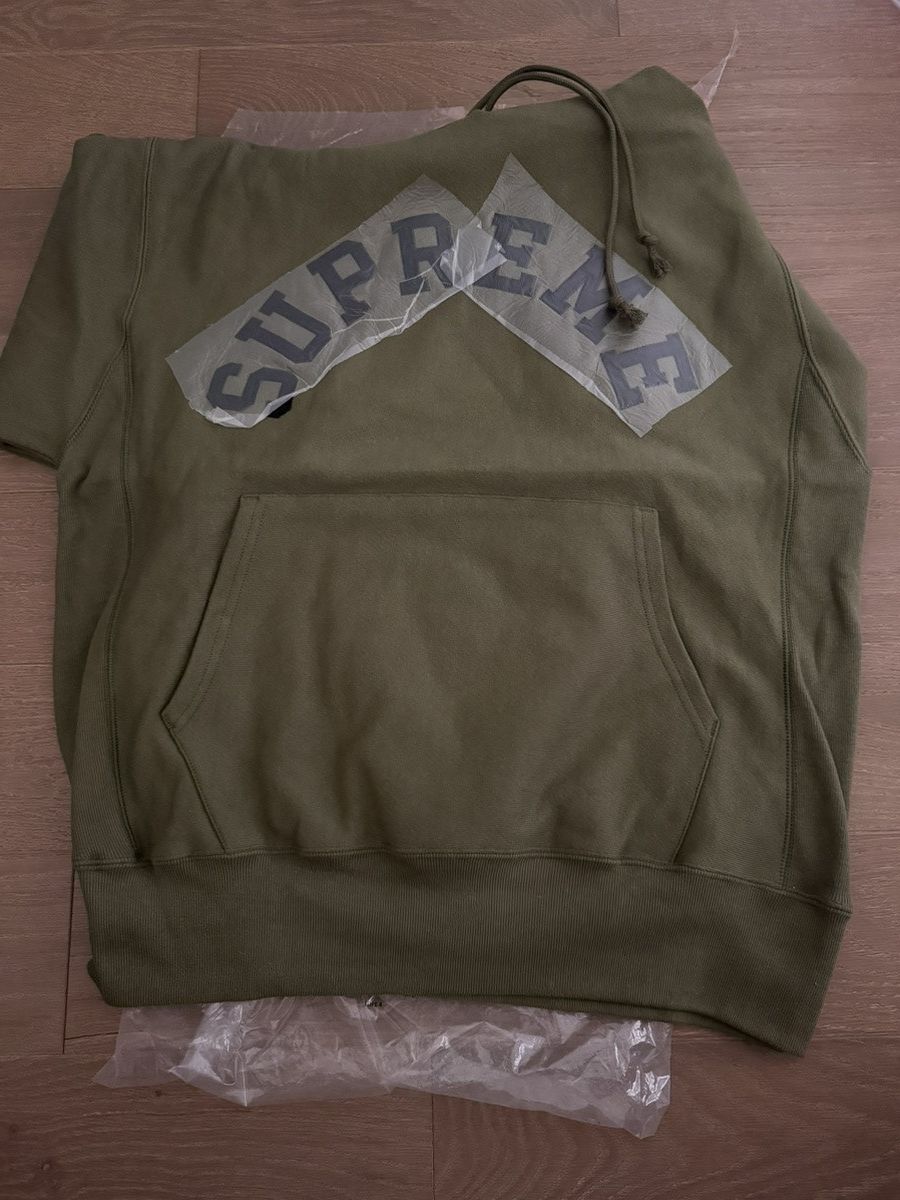 Champion × Supreme Supreme Champion Hooded Sweatshirt Hoodie SS25 Olive Size M Size US M / EU 48-50 / 2 - 5 Thumbnail