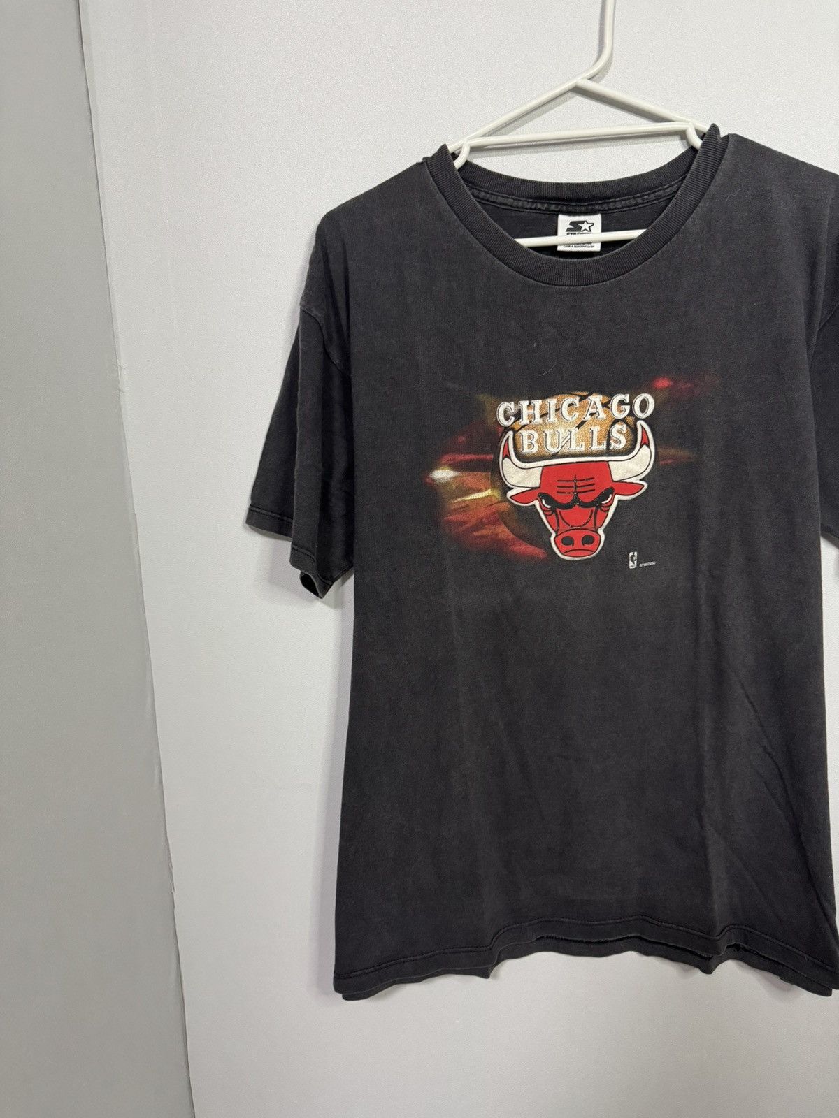 Starter Chicago Bulls 90s vintage Starter t-shirt Size US M / EU 48-50 / 2 - 2 Thumbnail