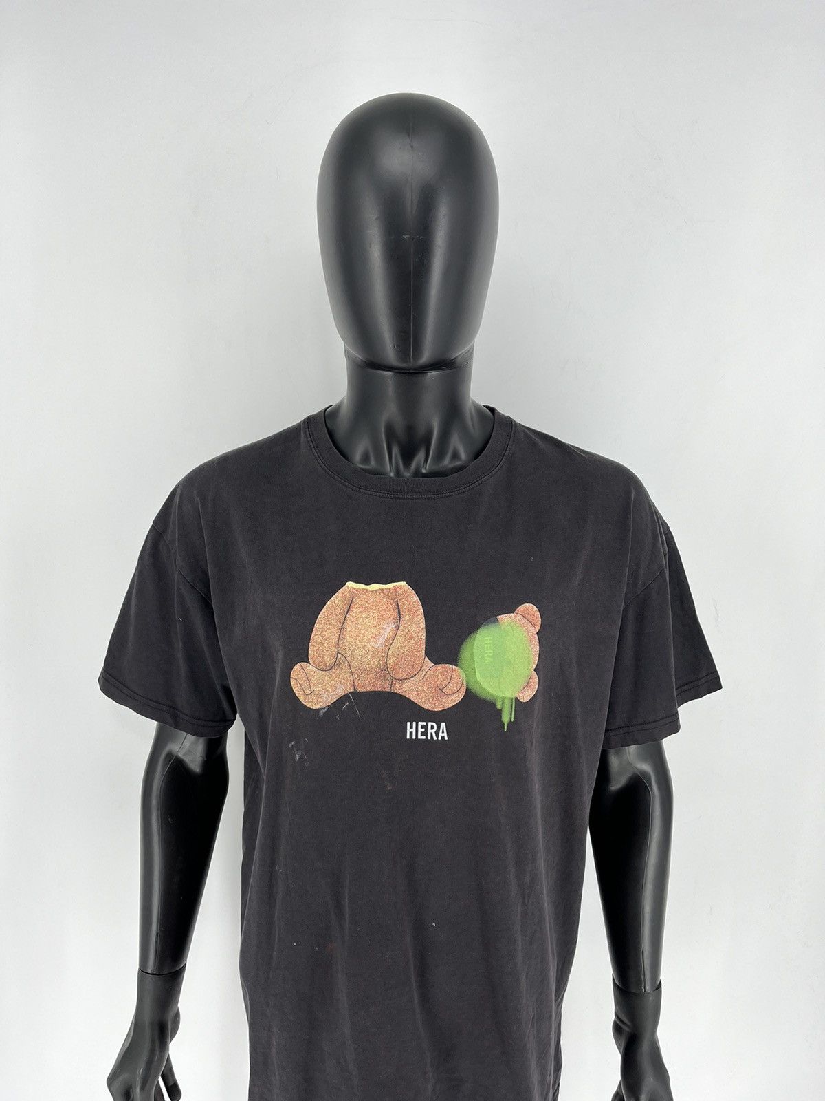 Japanese Brand × Vintage Vintage Y2K Hera logo Oversized Tee Shirt Streetwear Style Size US L / EU 52-54 / 3 - 5 Thumbnail