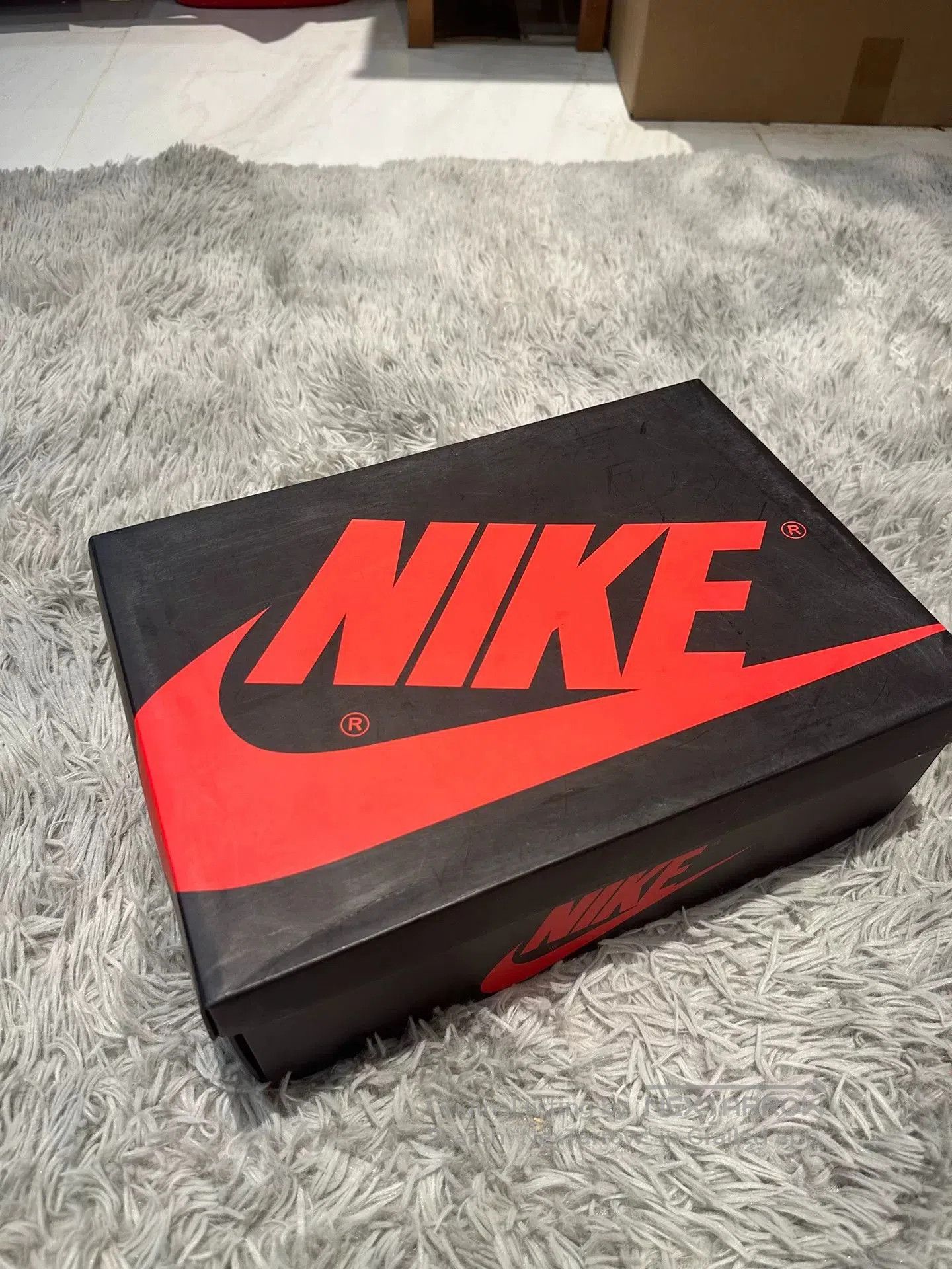 Jordan Brand Air Jordan 1 Bordeaux Red. Size US 9 / EU 42 - 6 Thumbnail