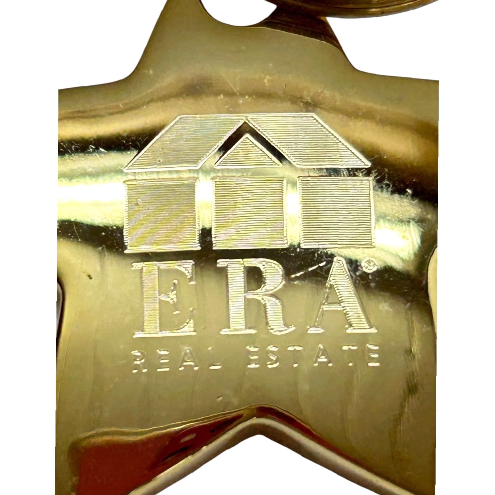 Vintage Goldtone Star Metal Keychain Keyring ERA Real Estate 3" Unbranded Unisex Key Chain Gold Star Real Estate 3" Size ONE SIZE - 5 Thumbnail