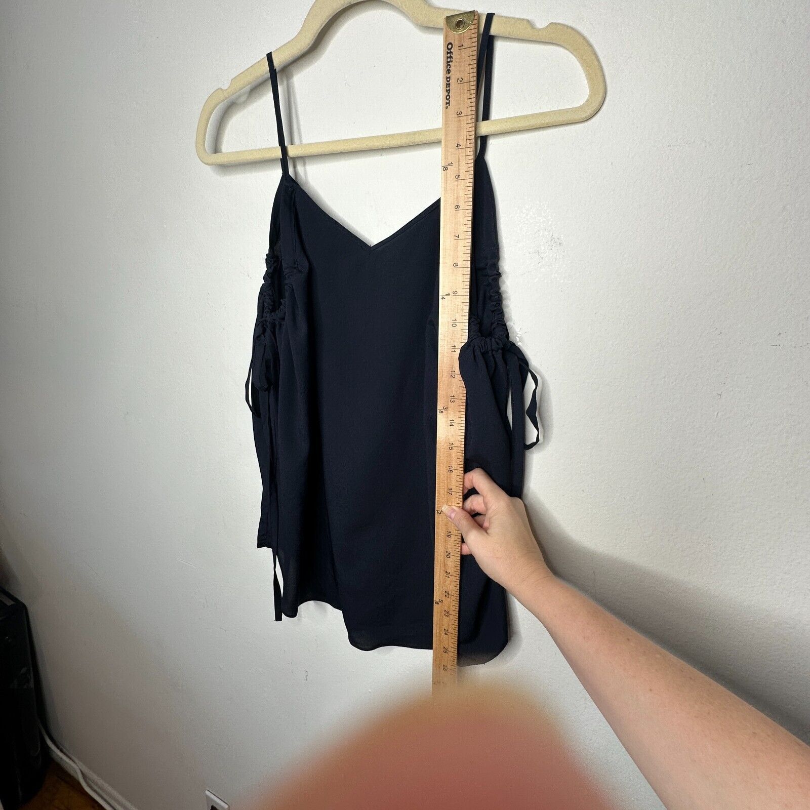 Other Fora Black Spaghetti Strap V-Neck Cami Ruche Tie Tank Top S Size S / US 4 / IT 40 - 11 Thumbnail