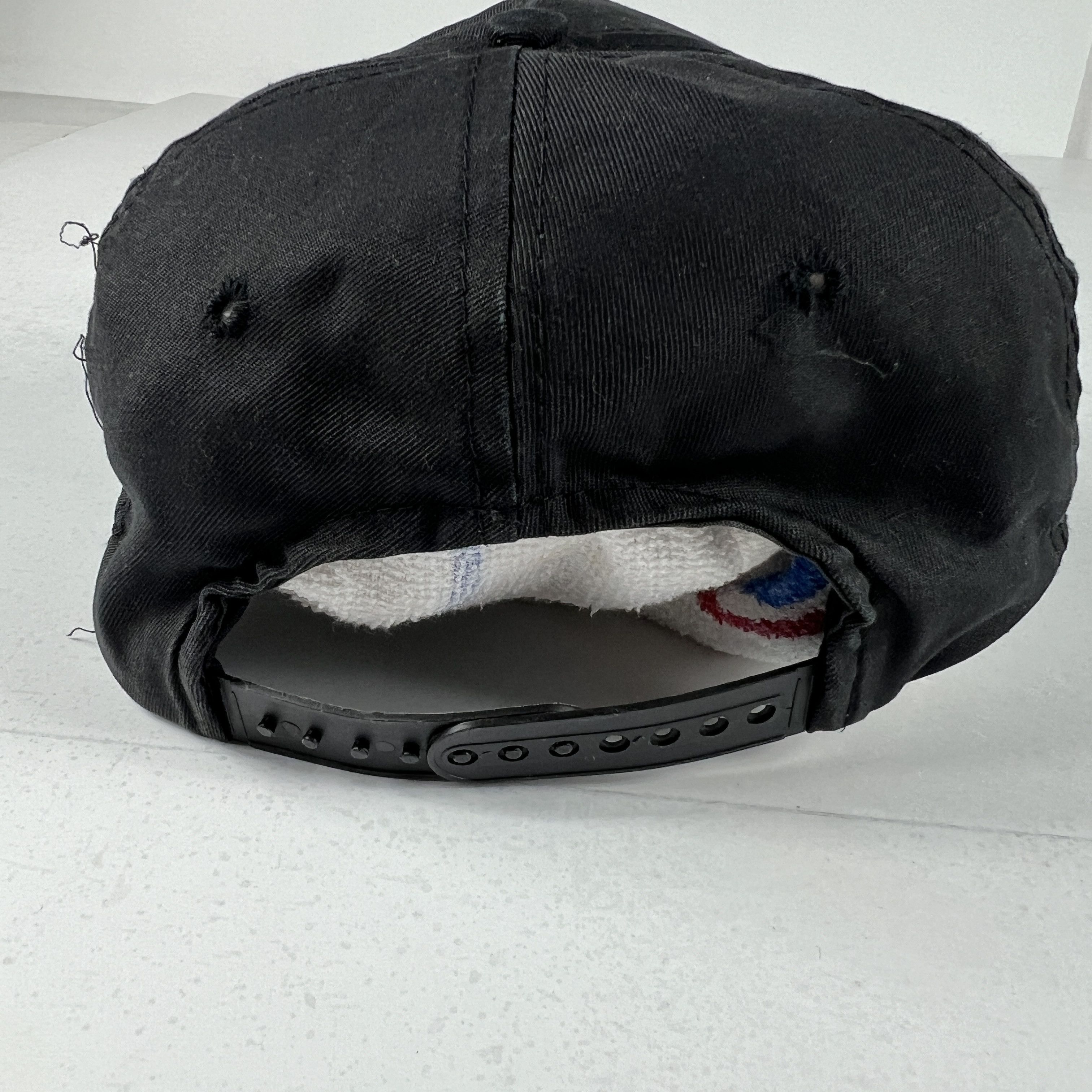NBA × Vintage VTG 1992 Back To Back NBA Champs Chicago Bulls Snap Back Hat Size ONE SIZE - 7 Thumbnail