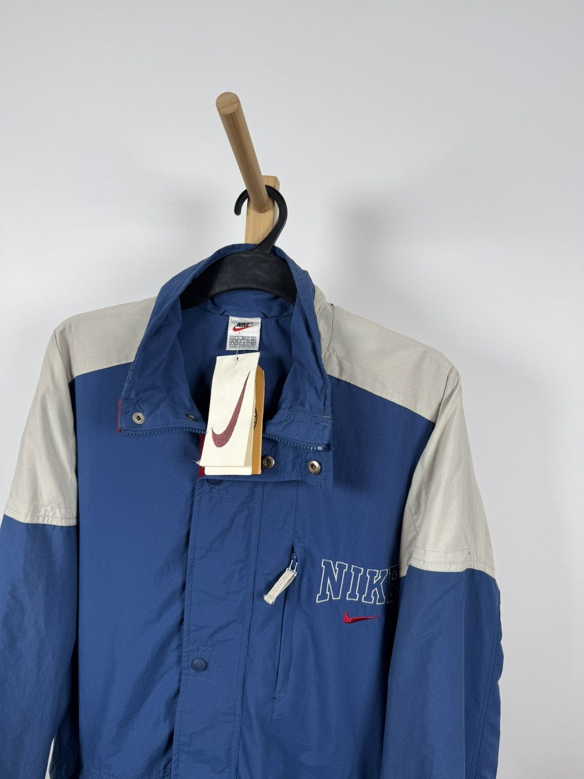 Nike New Nike vintage lightweight windbreaker XL Size US XL / EU 56 / 4 - 3 Thumbnail
