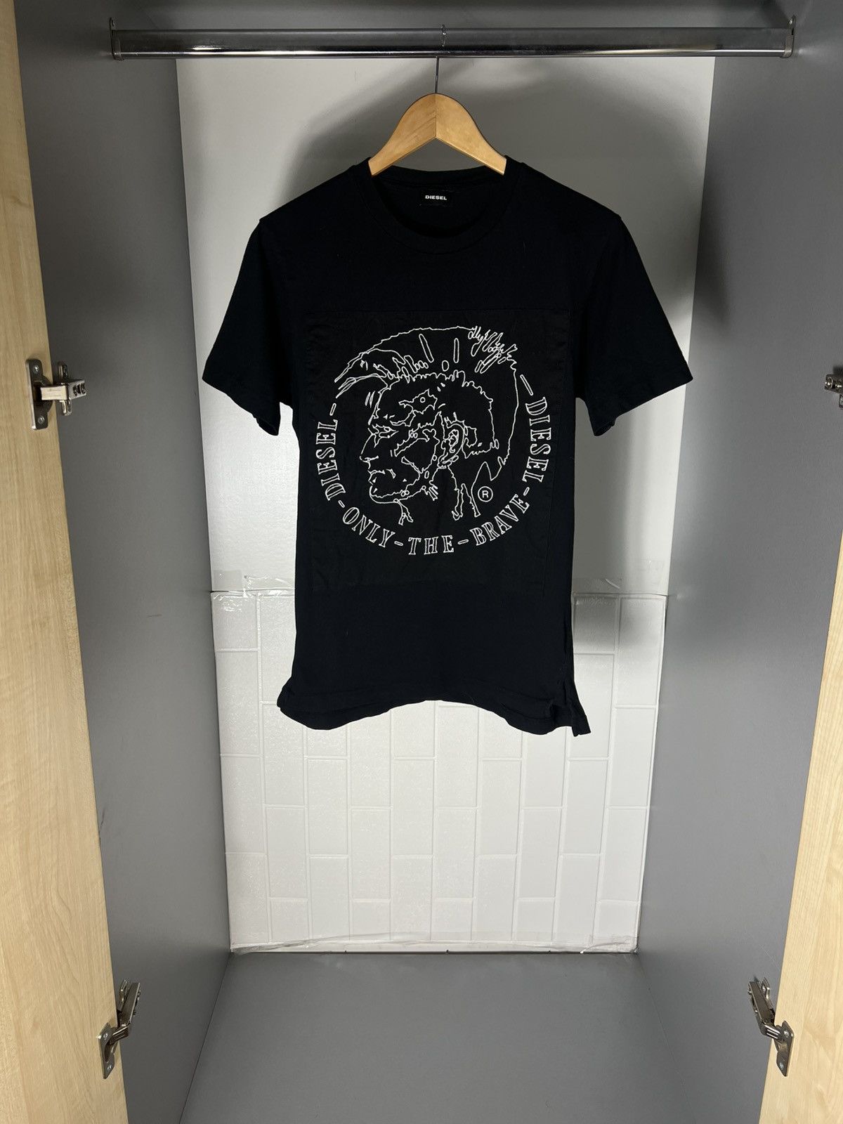 Diesel VINTAGE DIESEL INDUSTRY DENIM DIVISION DESIGNER T-SHIRT Y2K Size US M / EU 48-50 / 2 - 5 Thumbnail