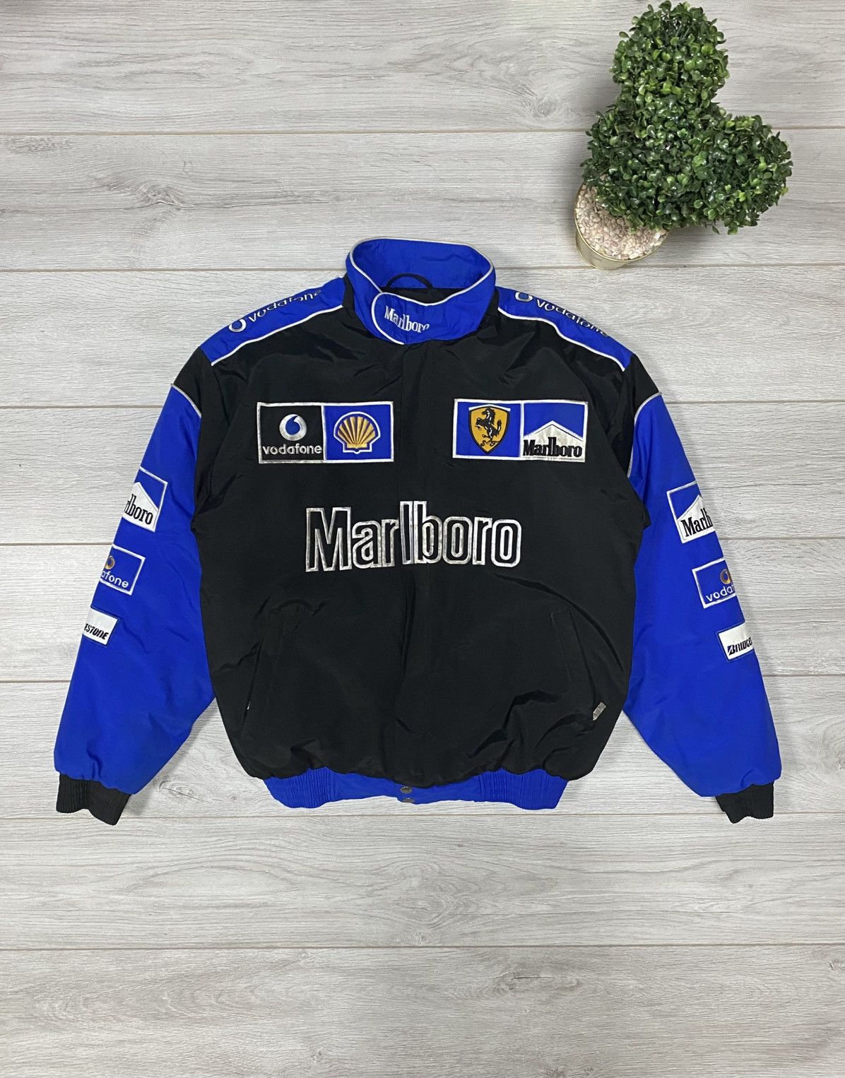 Marlboro Ferrari Marlboro shell Vodafone vintage racing bomber jacket Size US XL / EU 56 / 4 - 1 Thumbnail