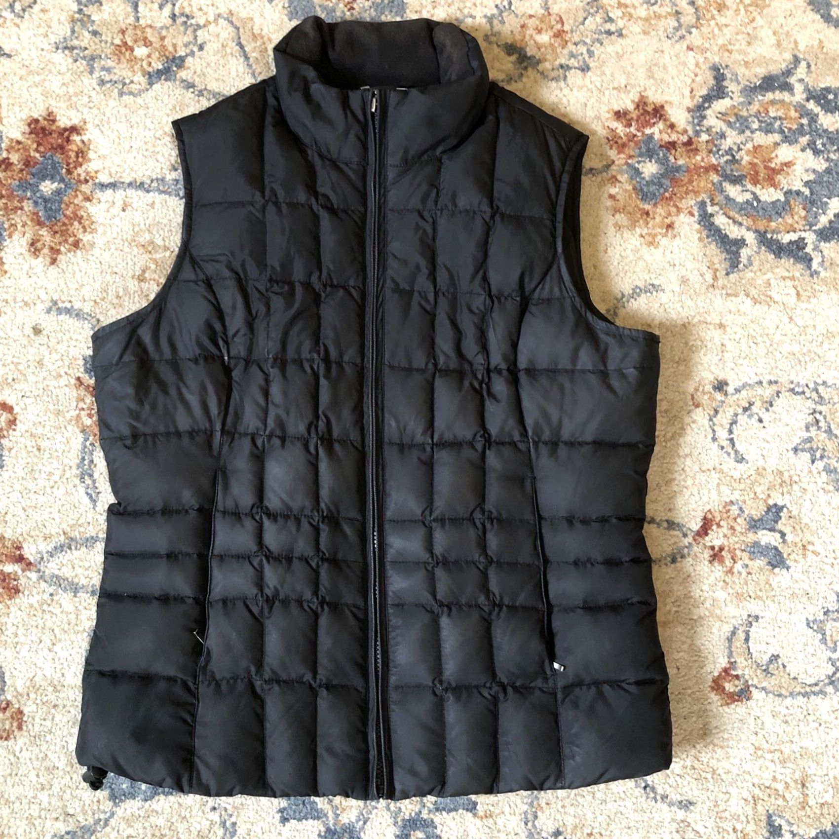 Eddie Bauer Eddie Bauer Men's Puffer Vest Quilted Full Zip Black Down S Vest Bodywarmer Outdoor Sportsmen Quilt Pattern Mid-Length Casual Size S / US 4 / IT 40 - 2 Thumbnail