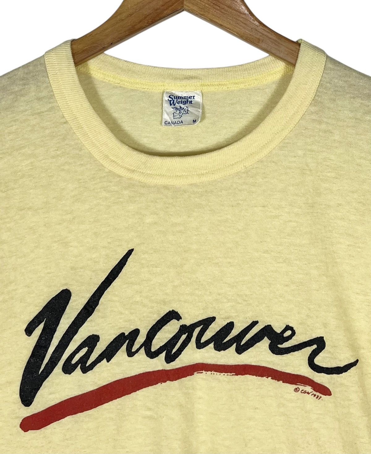 Vintage 1980s Vintage Vancouver Canada Tee Size US S / EU 44-46 / 1 - 2 Thumbnail