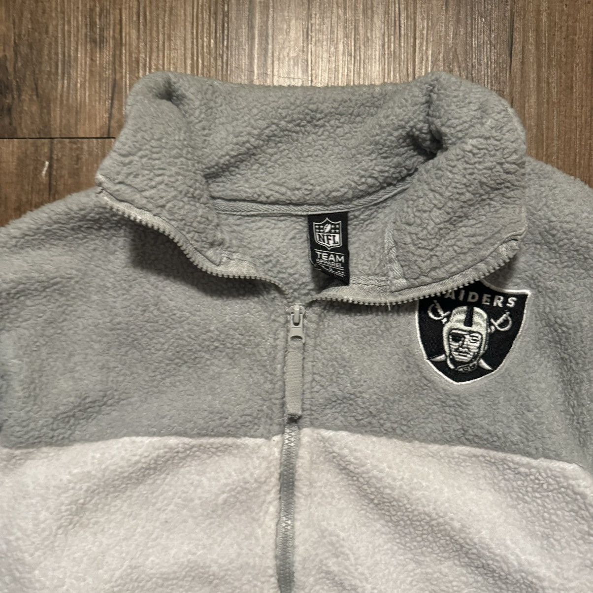 NFL NFL Las Vegas Raiders fleece zip up jacket Size US S / EU 44-46 / 1 - 2 Thumbnail