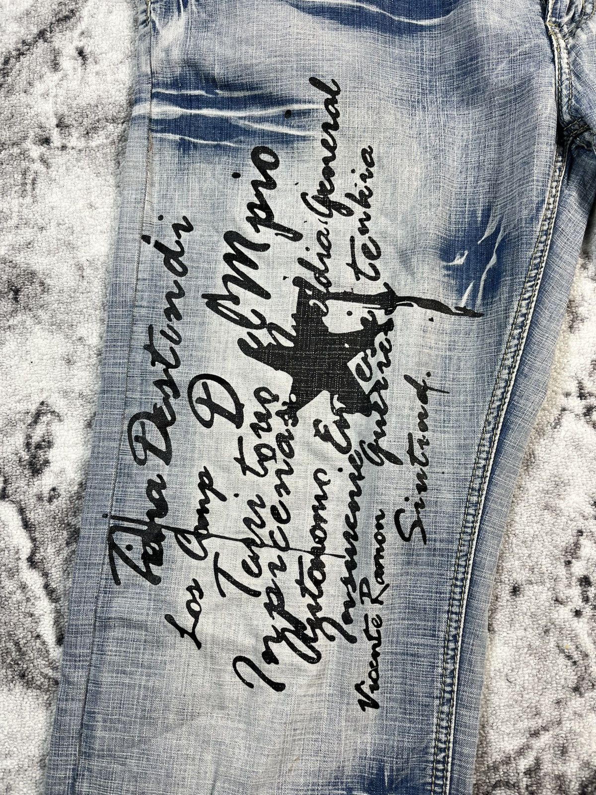 Other Kosmo Lupo Jeans Graphic Print Distressed Y2K W36 Size US 36 / EU 52 - 4 Thumbnail