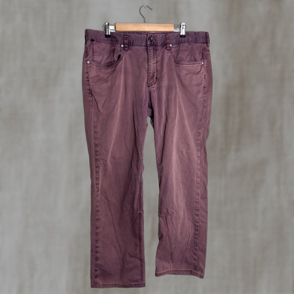 Tommy Bahama Tommy Bahama Pants Mens 38x30 Cotton Blend Chino 5 Pocket Red Burgundy Purple Size US 38 / EU 54 - 1 Thumbnail
