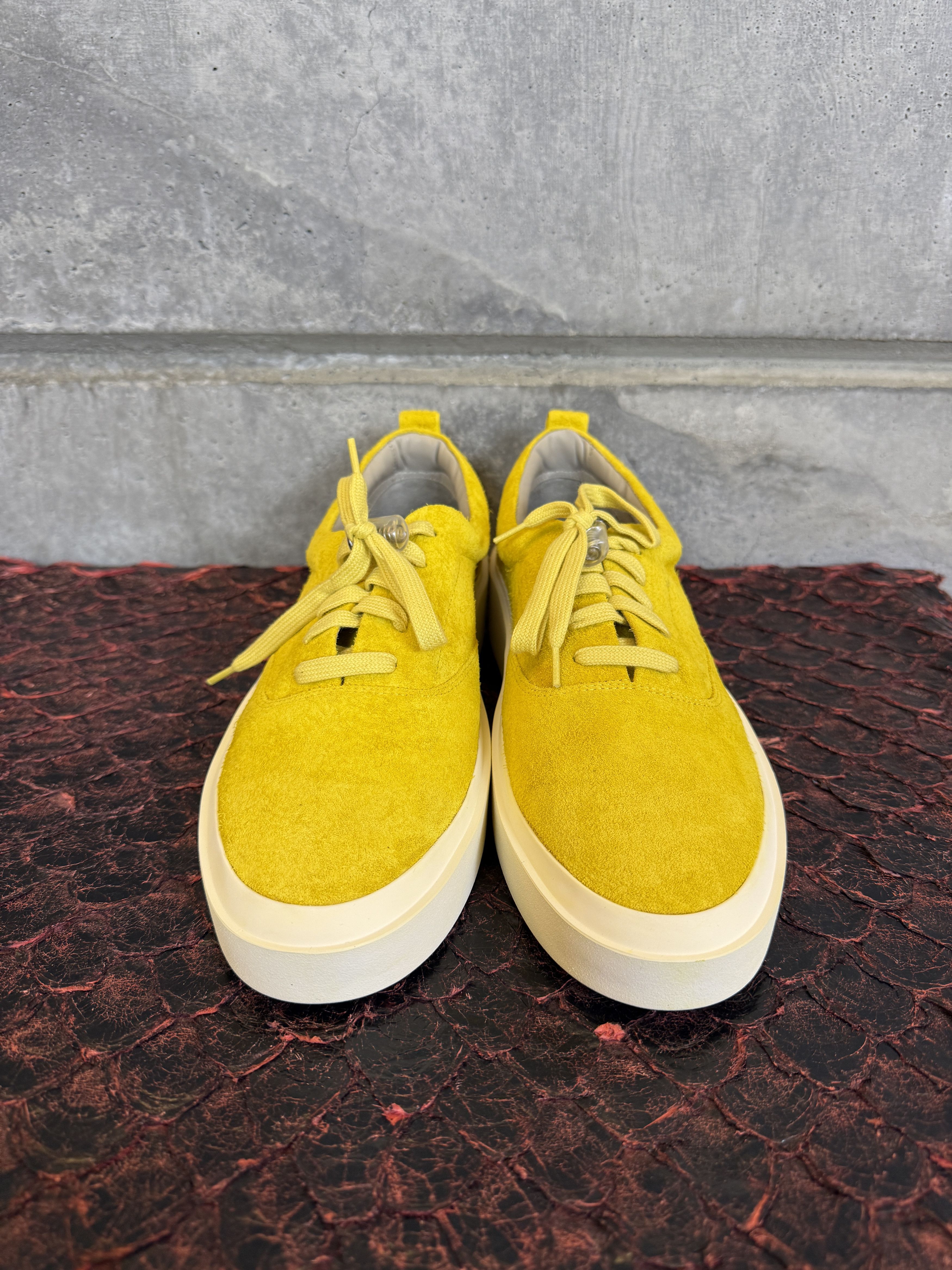 Fear of God Fear of God 101 Lace Up Sneaker 'Yelllow' Size US 12.5 / EU 45-46 - 4 Thumbnail