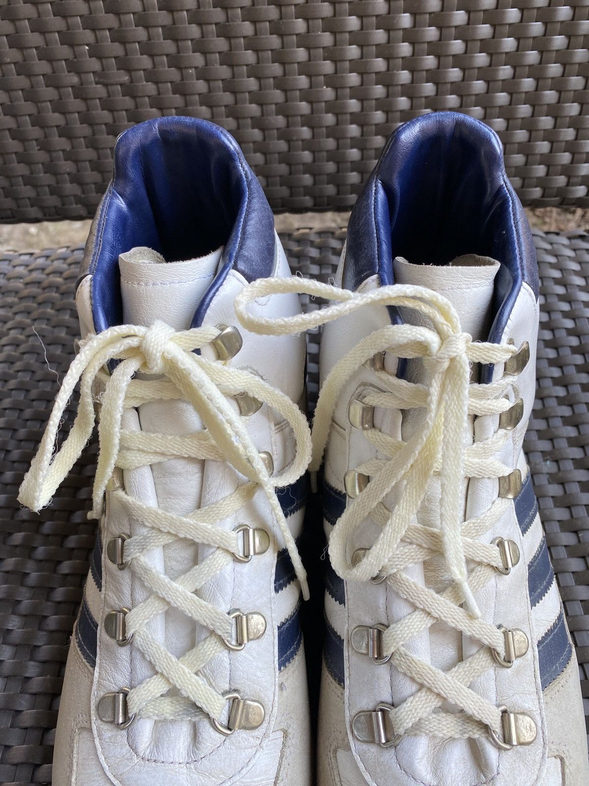 Vintage Vintage Adidas Jogging High Top Shoes Made in Slovenia Rare Size US 10 / EU 43 - 6 Thumbnail