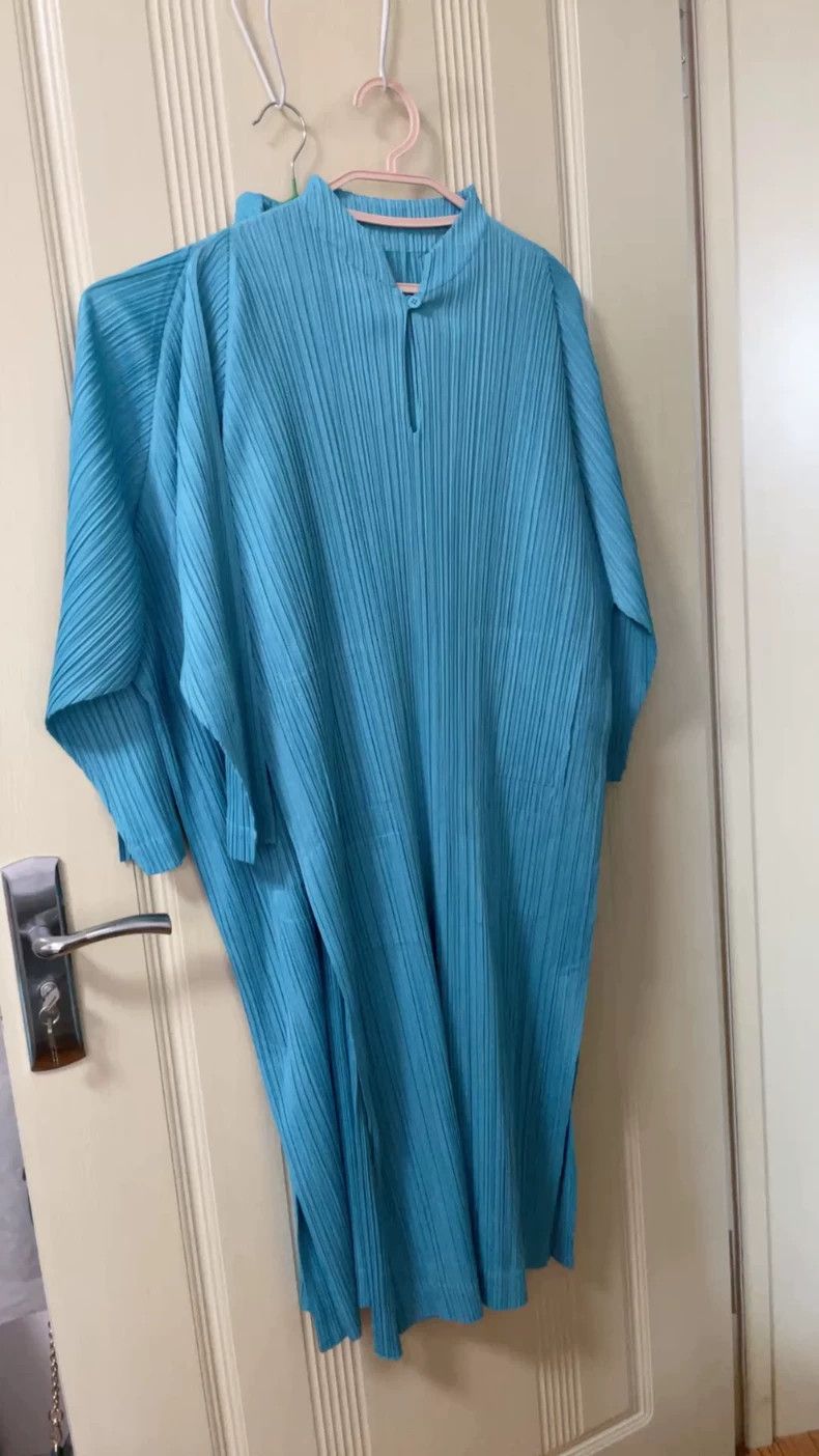Issey Miyake Issey Miyake size:2 Sky-blue cheongsong-style dress Size L / US 10 / IT 46 - 1 Thumbnail