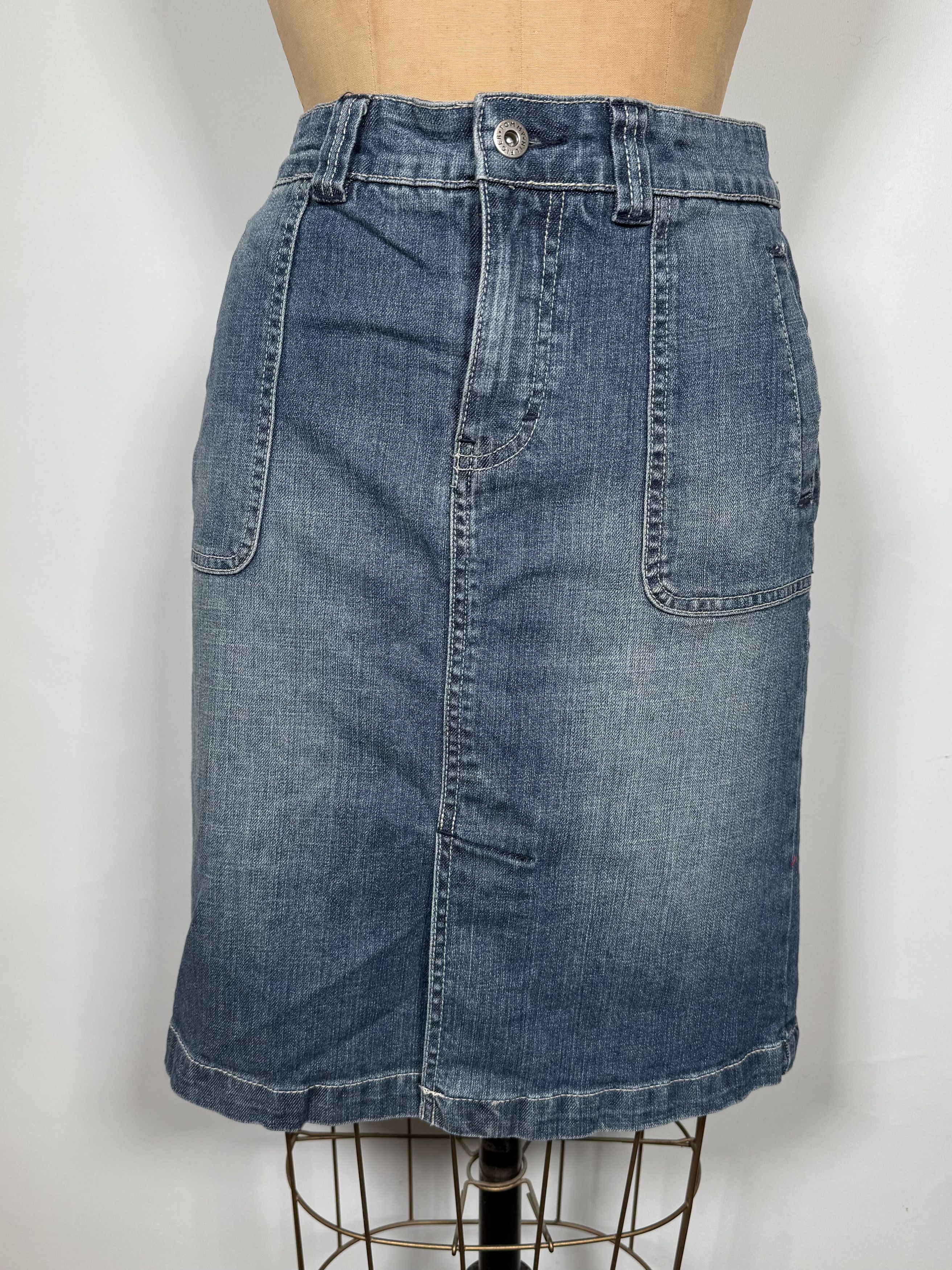 Tommy Hilfiger Y2K Tommy Hilfiger Denim Jeans Skirt Size 28" / US 6 / IT 42 - 1 Thumbnail
