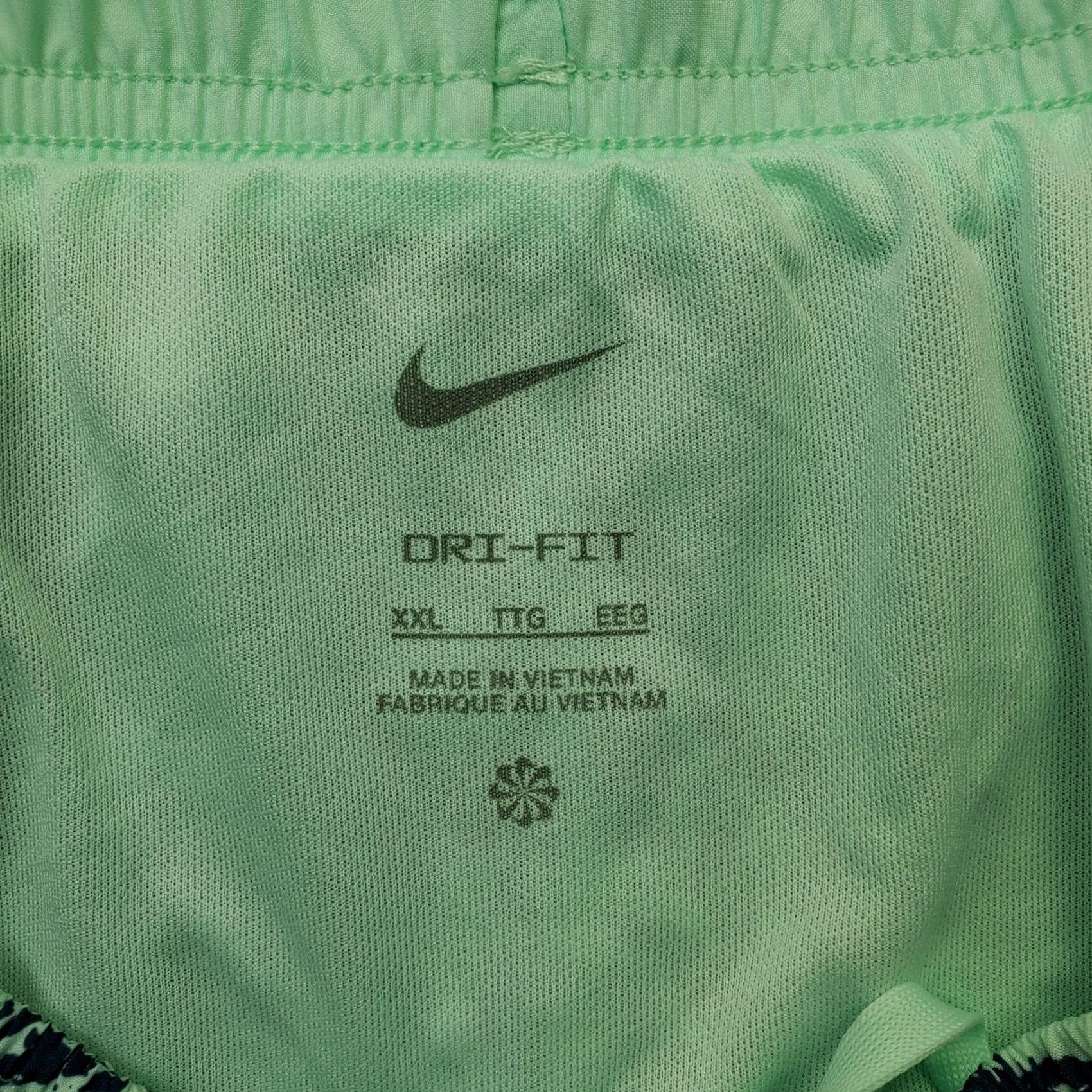 Nike Nike Dri-Fit Activewear Shorts Womens XXL Multicolor Marble Swirl Pattern High Waist Size 40" / US 18 - 4 Thumbnail