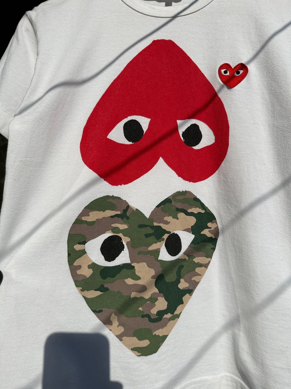 Comme des Garcons Women’s Comme des Garçons Play Double Heart White T-Shirt Size S / US 4 / IT 40 - 6 Thumbnail