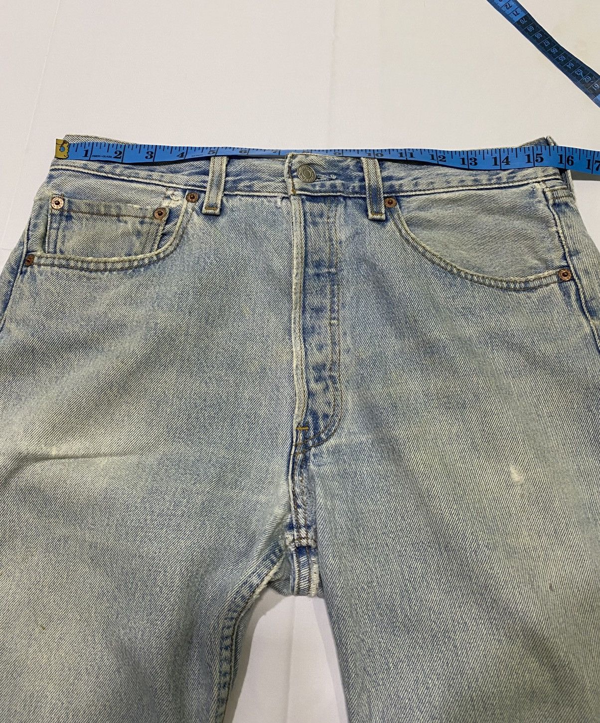 Levi's Vintage Levis 501 made in usa distressed jeans Size US 31 - 12 Thumbnail