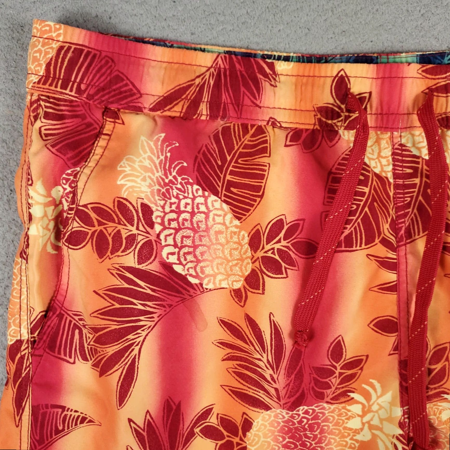 Tommy Bahama Tommy Bahama Swim Trunks Mens Medium Red Orange Tropical Beach Board Shorts Size US 31 - 2 Thumbnail