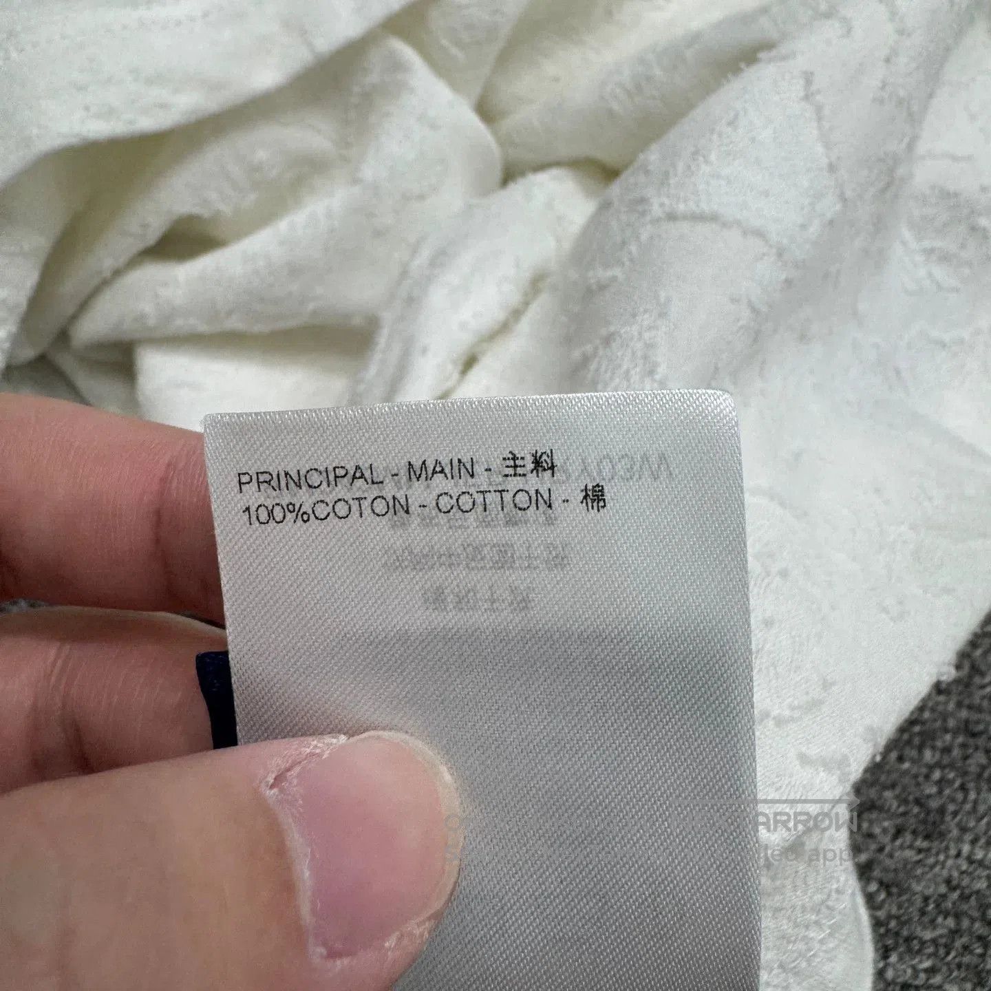 Louis Vuitton Louis Vuitton LV Embossed Monogram Short-Sleeve. Size US XXL / EU 58 / 5 - 4 Thumbnail