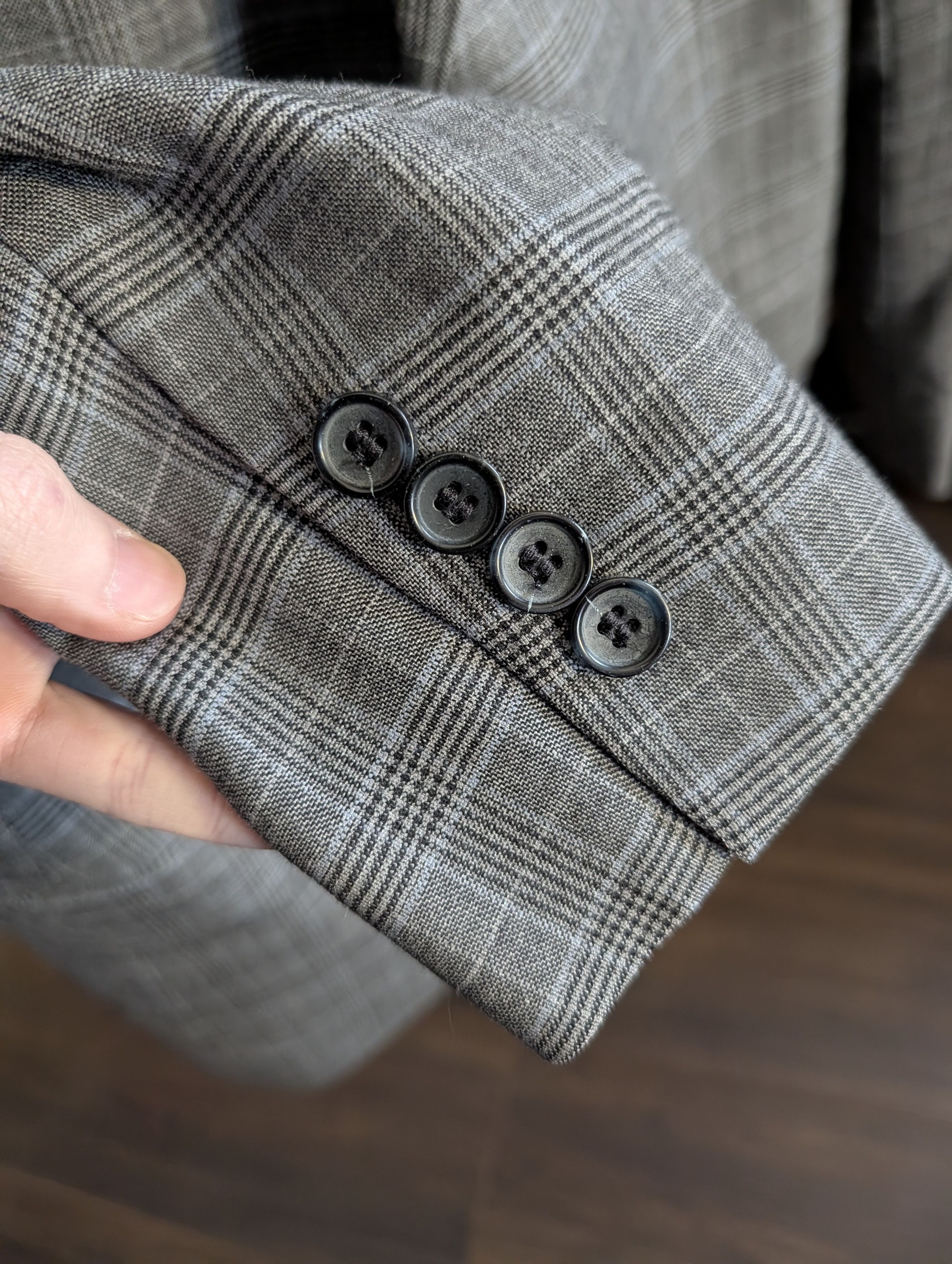 Brooks Brothers 1818 Fitzgerald made in Italy gray plaid 2pc suit 42L Size 42L - 7 Thumbnail