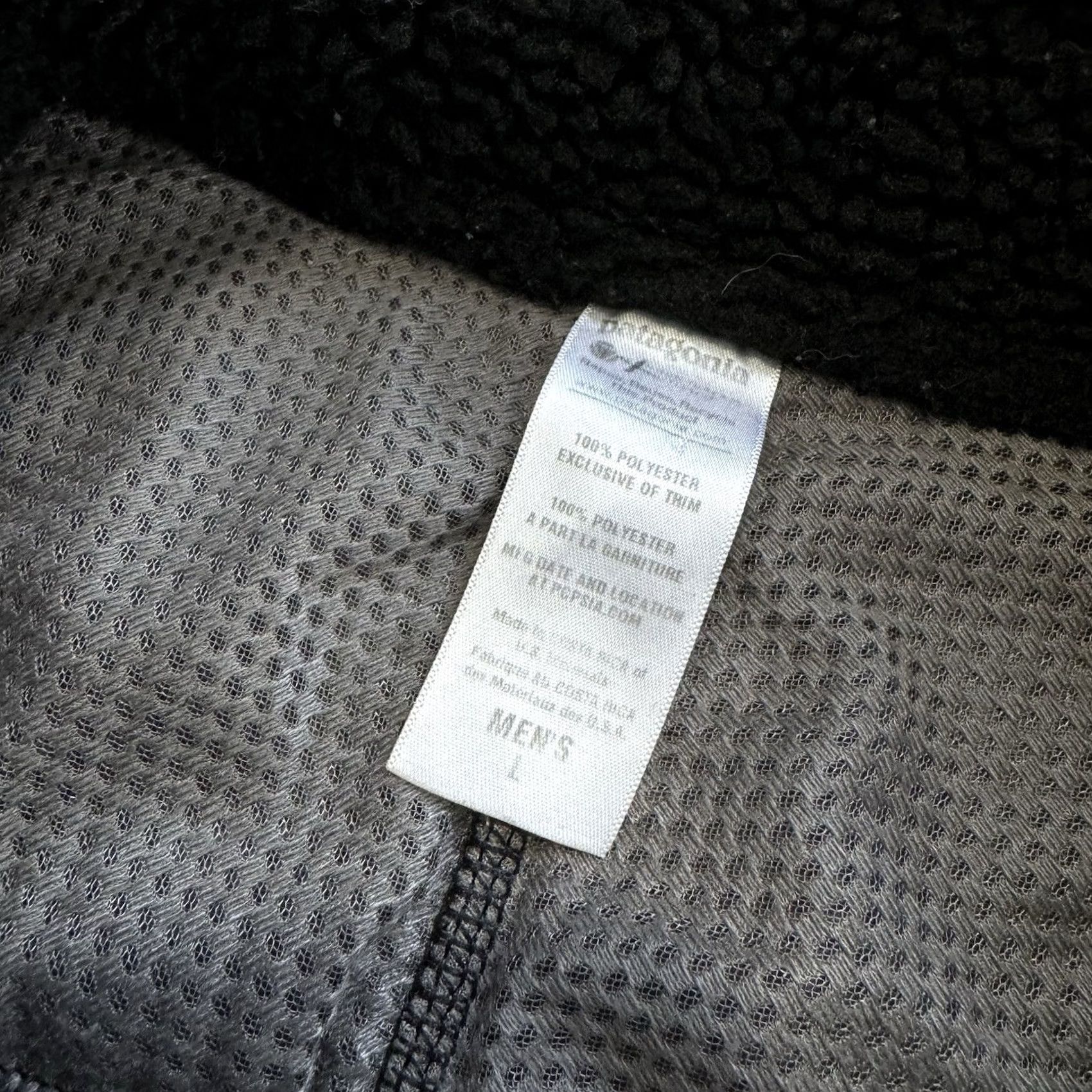 Patagonia VINTAGE Patagonia Classic Retro-X Vest Men's Large Black Full Zip Deep Pile Fleece Read Size US L / EU 52-54 / 3 - 5 Thumbnail