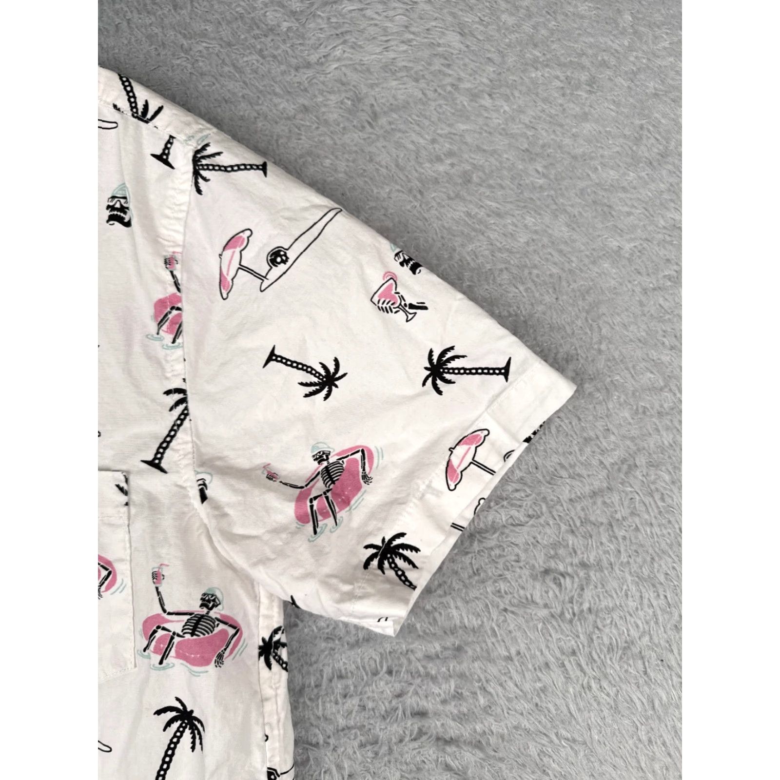 Vintage VSTR Shirt Men Small White Skeleton Cocktail Palm AOP Button-Up 100% Cotton Size US S / EU 44-46 / 1 - 2 Thumbnail