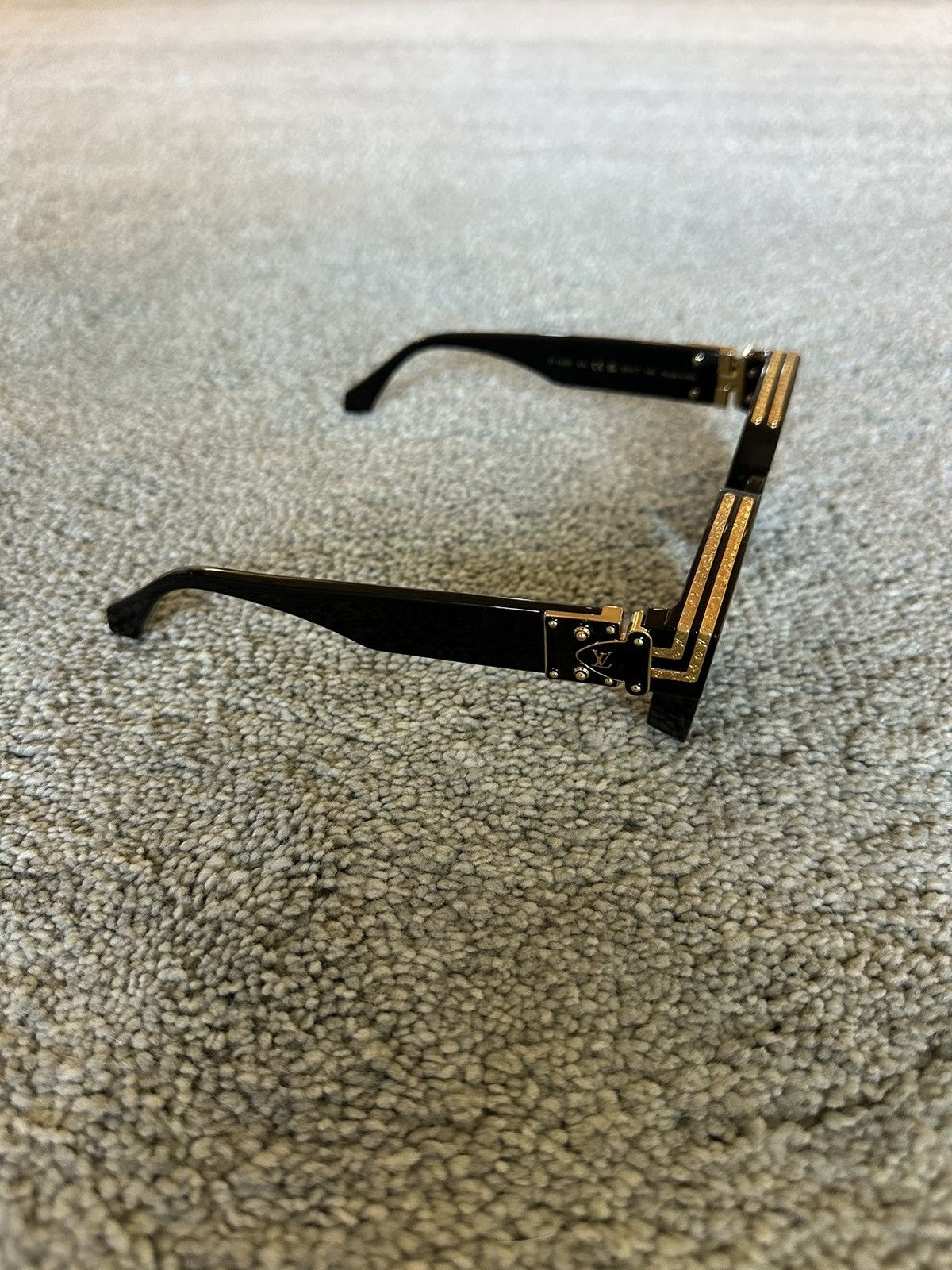 Louis Vuitton Louis Vuitton Millionaires Virgil Abloh Sunglasses Size ONE SIZE - 4 Thumbnail