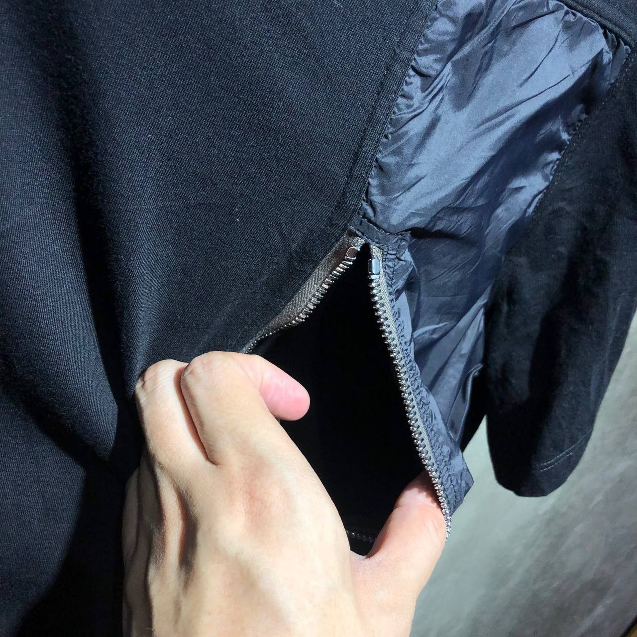 Rick Owens Rick Owens Short sleeve zip pocket black on black tee Size US S / EU 44-46 / 1 - 6 Thumbnail