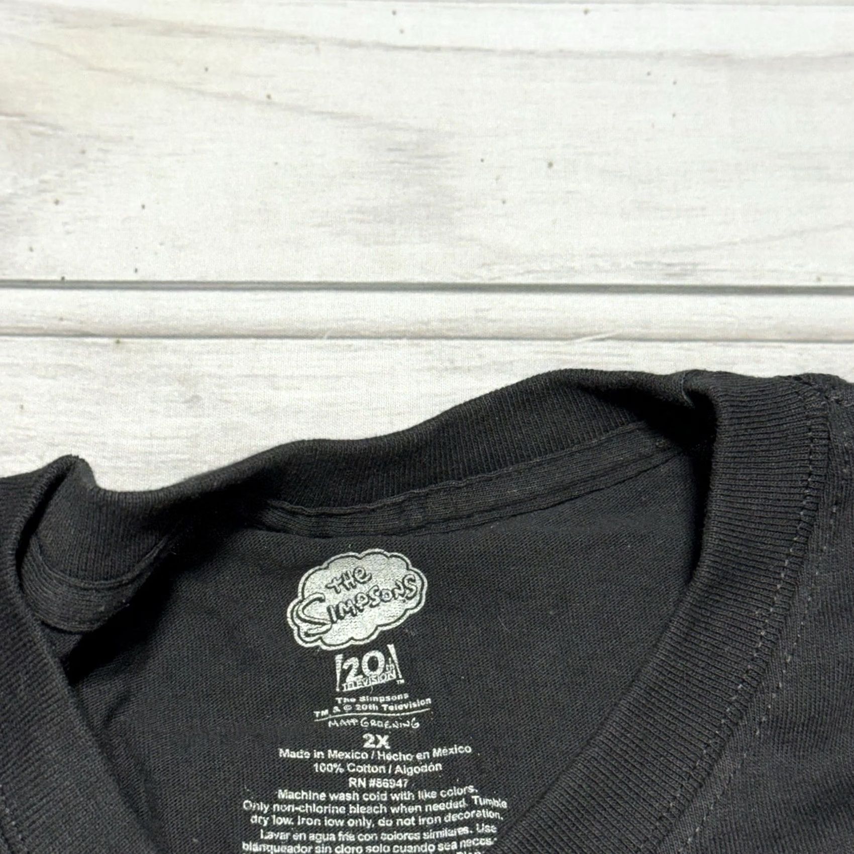 Vintage The Simpsons T-Shirt Mens 2XL Black Family Selfie Bart Homer Lisa Maggie Shirt Short Sleeve Crew Neck Cartoon Size US XXL / EU 58 / 5 - 3 Thumbnail