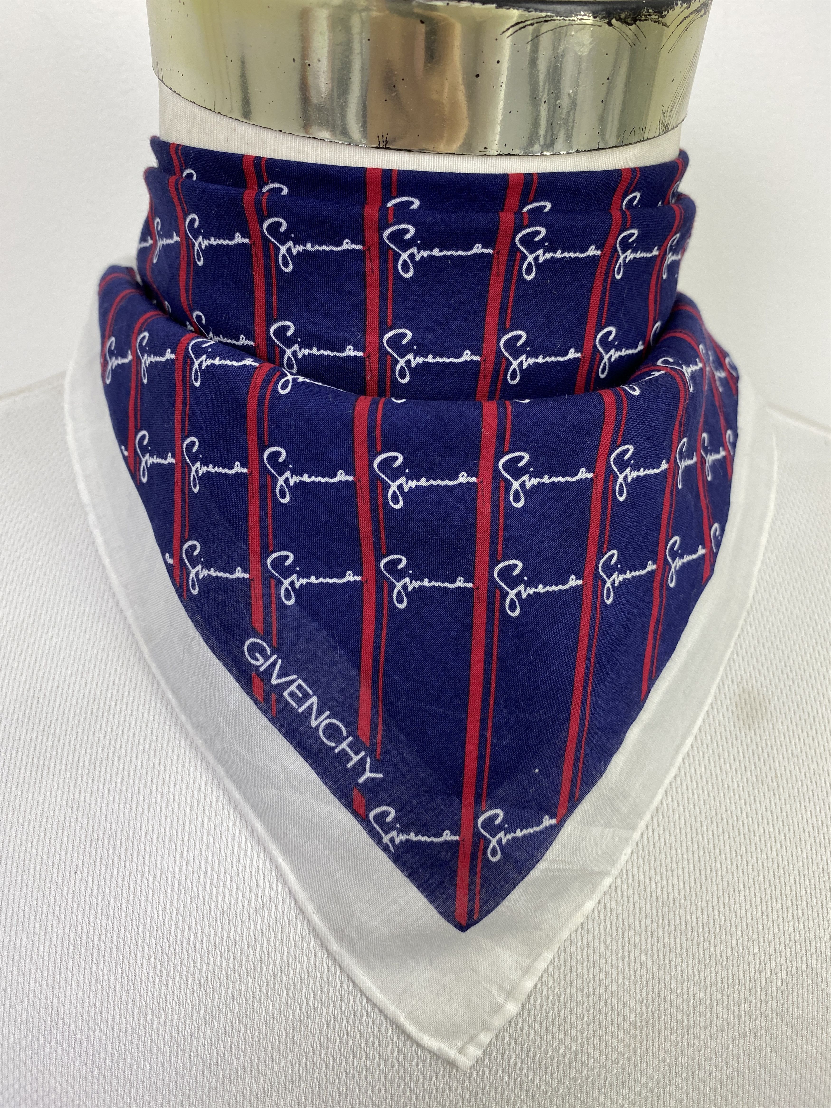 Givenchy Vintage Givenchy Handkerchief / Neckerchief KT0183 Size ONE SIZE - 2 Thumbnail