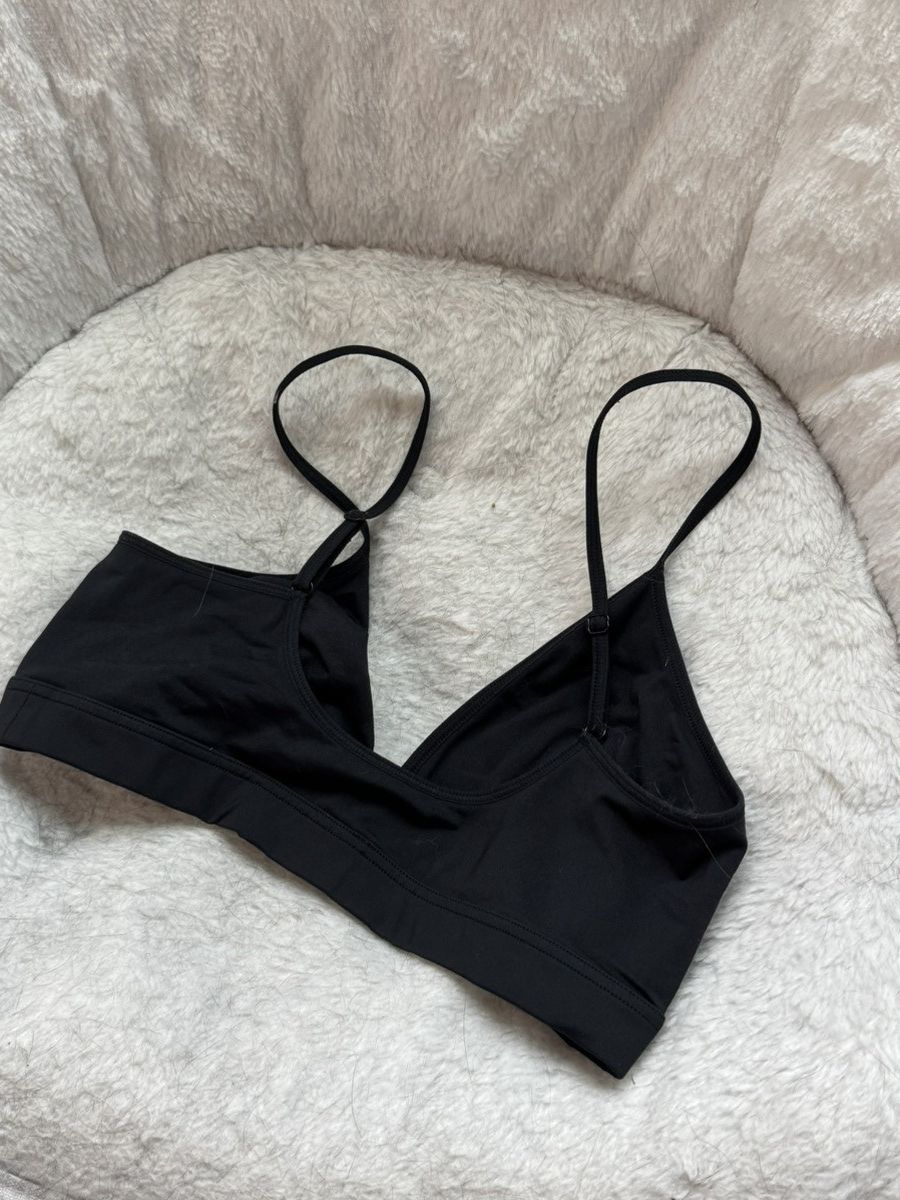 Uniqlo Uniqlo black triangular bralette with adjustable straps Size S / US 4 / IT 40 - 3 Thumbnail