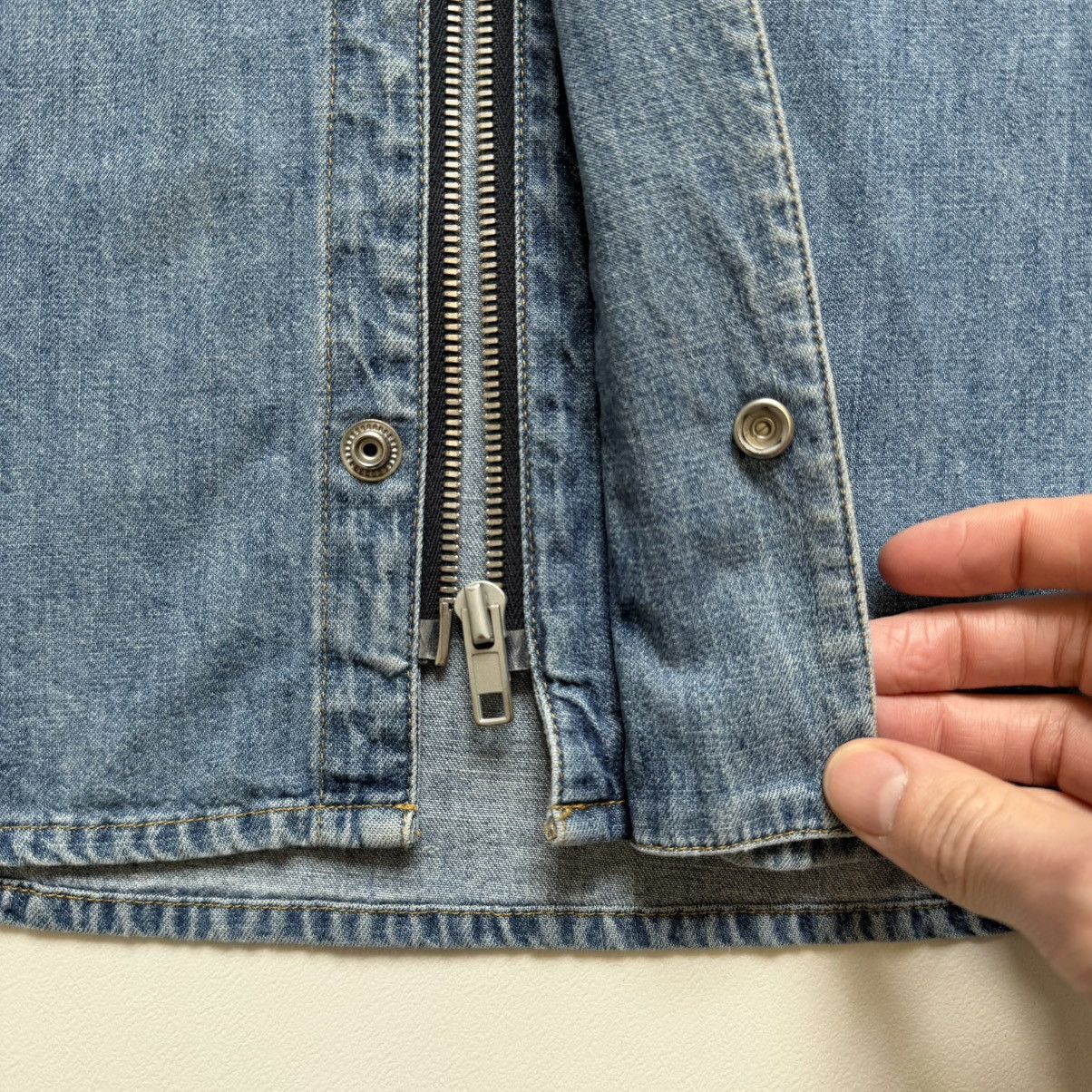 Maison Margiela S/S 19 Washed Blue Zip Denim Utility Shirt Size US M / EU 48-50 / 2 - 11 Thumbnail