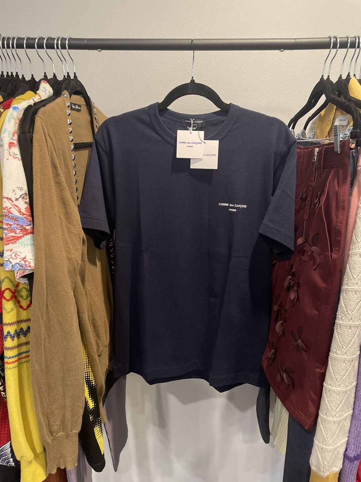 Comme des Garcons Comme Des Garçon Homme Navy Printed Tee Shirt Size US S / EU 44-46 / 1 - 5 Thumbnail
