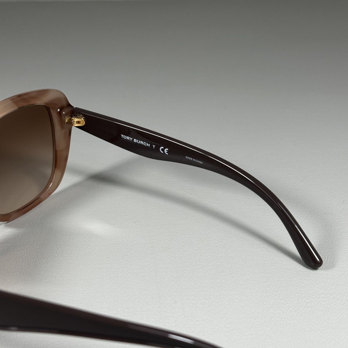 Tory Burch Tory Burch TY7149U Milky Brown Tortoise Butterfly Sunglasses Size ONE SIZE - 6 Thumbnail