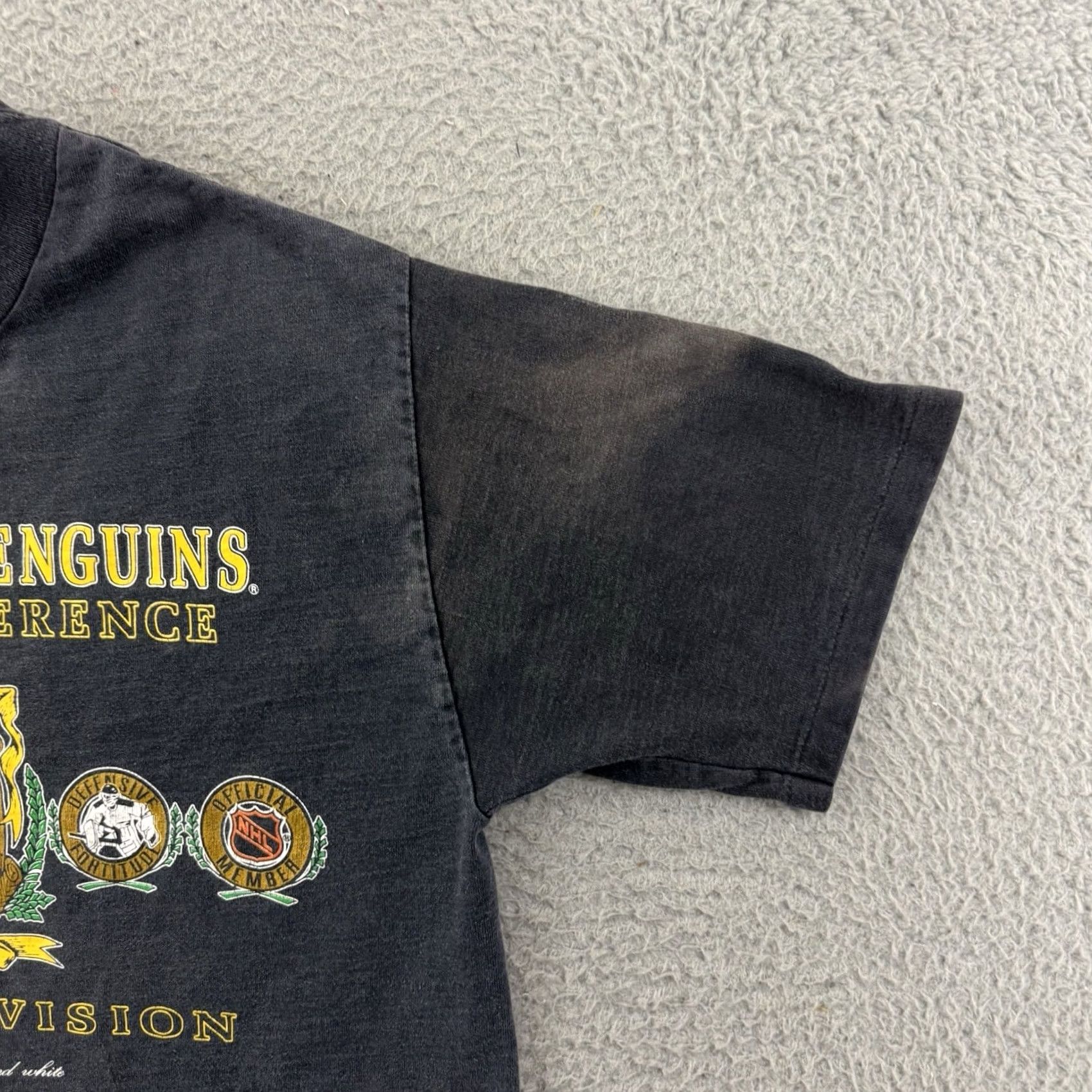 Nutmeg VINTAGE Pittsburgh Penguins Shirt Mens L Black NHL Hockey Short Sleeve 90s USA Size US L / EU 52-54 / 3 - 5 Thumbnail