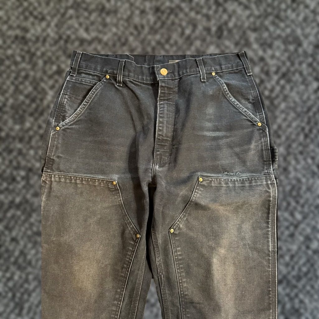 VINTAGE Carhartt Pants Men's 32x33 Black Canvas Double Knee Workwear Carpenter Straight Leg USA