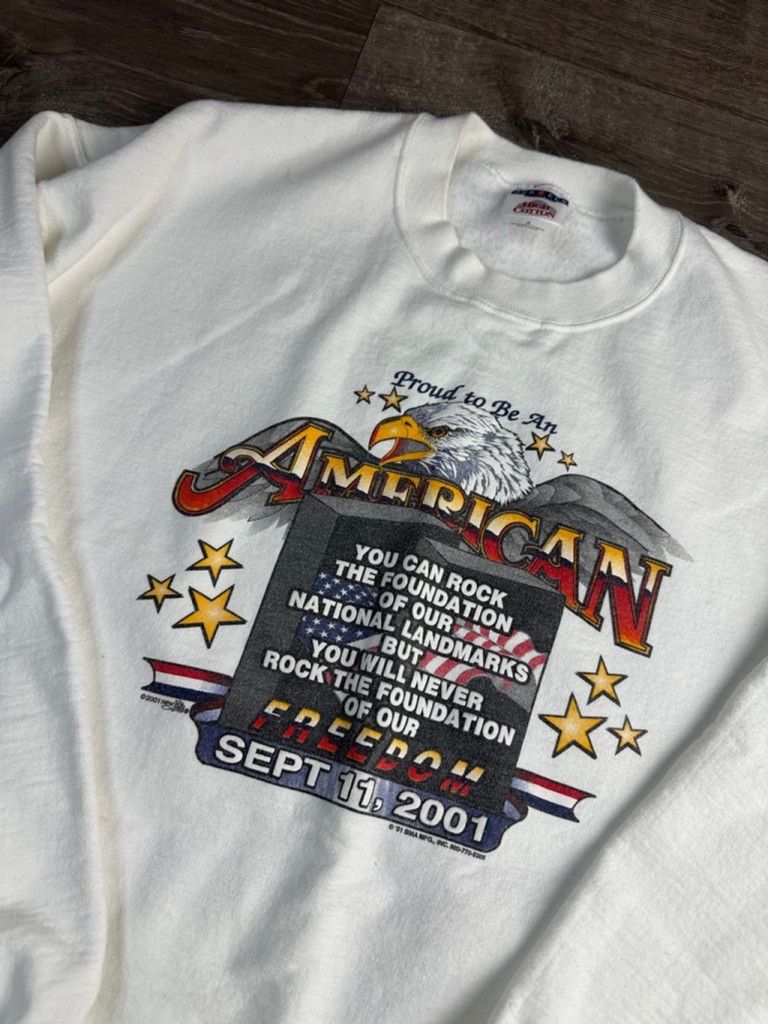 Jerzees VINTAGE Men's “Proud to be an American” Crewneck XL White Size US XL / EU 56 / 4 - 2 Thumbnail